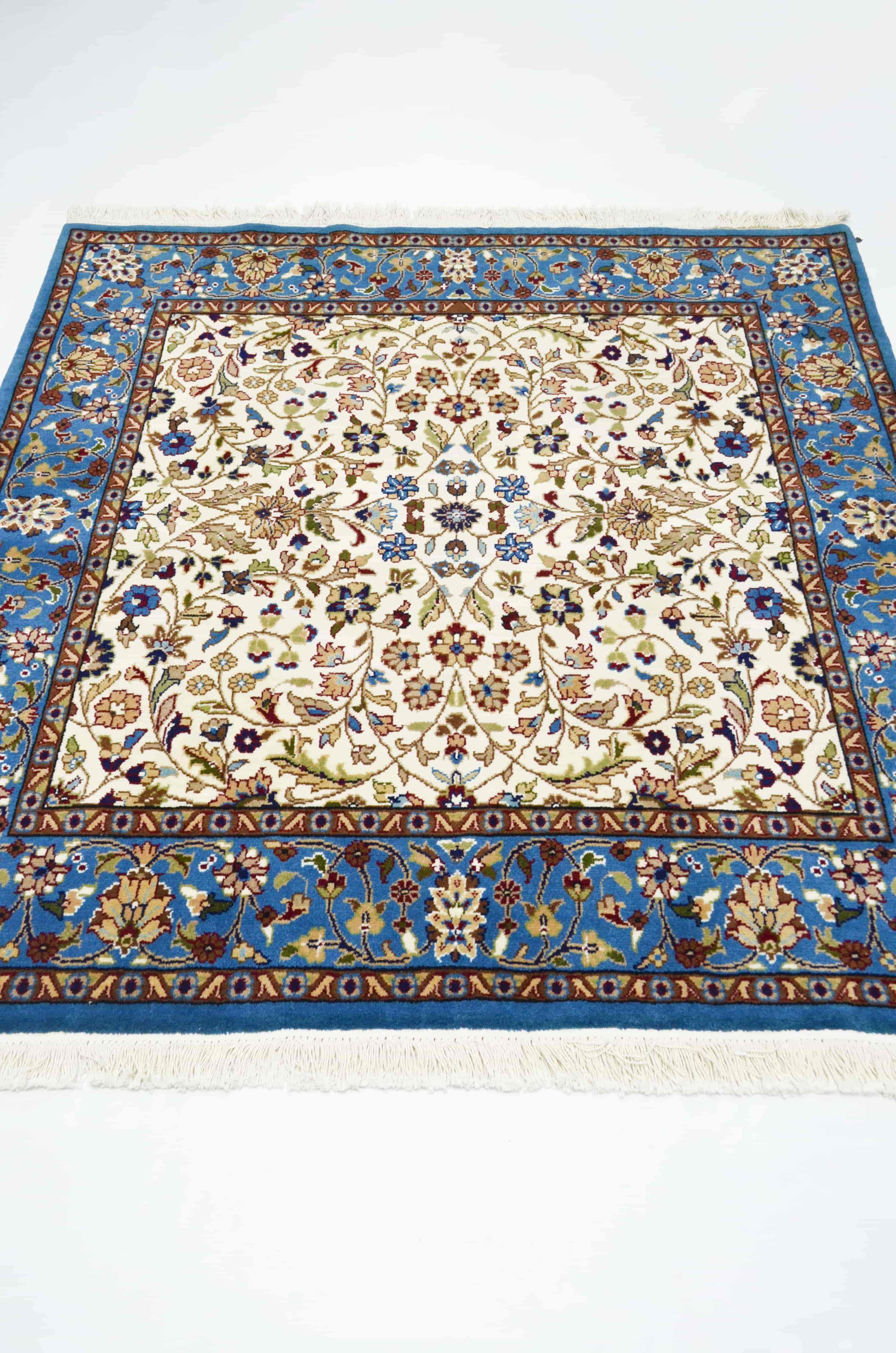 İran El Dokuma Kare Krem ve Mavi Renk Yün Halı 154x154 cm (2.37 m²)