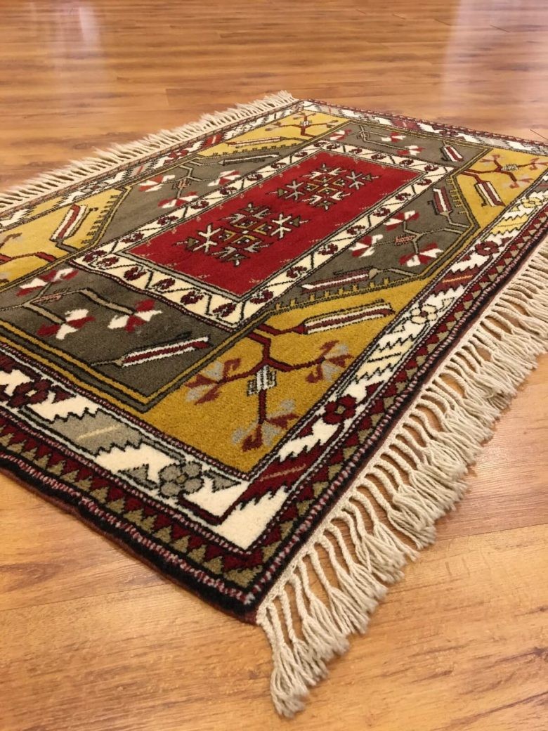 Geleneksel El Dokuma Bozalan Milas Halısı (85x140 cm, 1.19 m²)