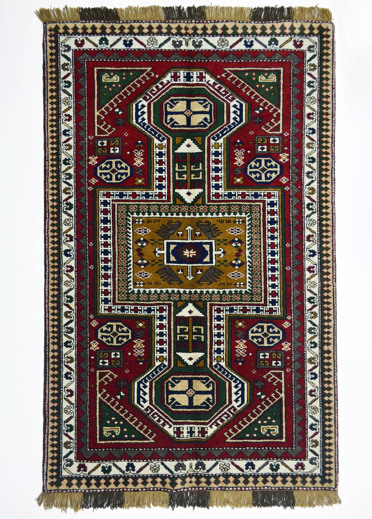 El Dokuma Gelenksel Kars Halısı 123x186 cm (2.29 m²)