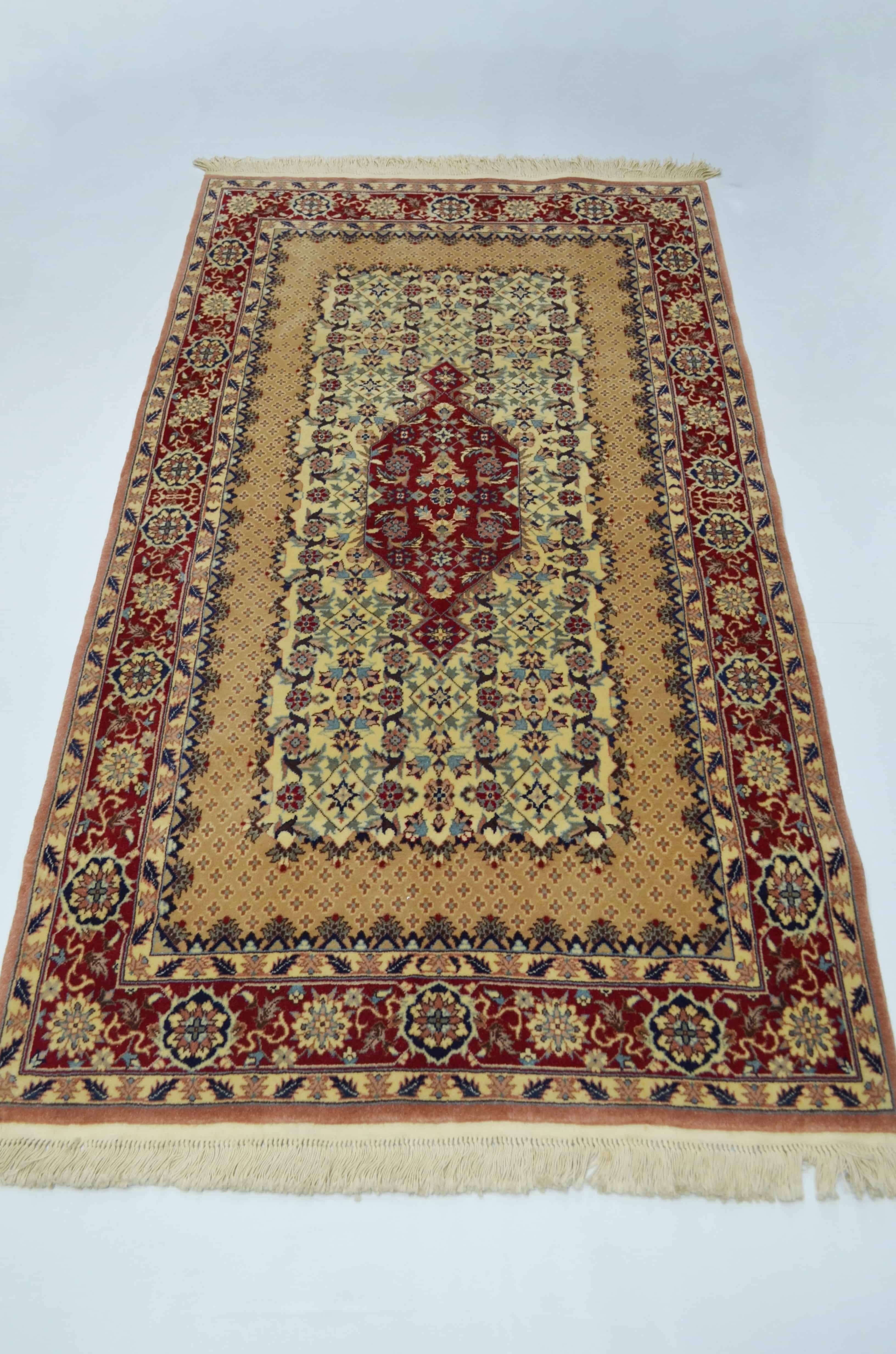 İran Saruk El Dokuma Bej ve Kırmızı Renk Yün Halı 93x150 cm (1.39 m²)