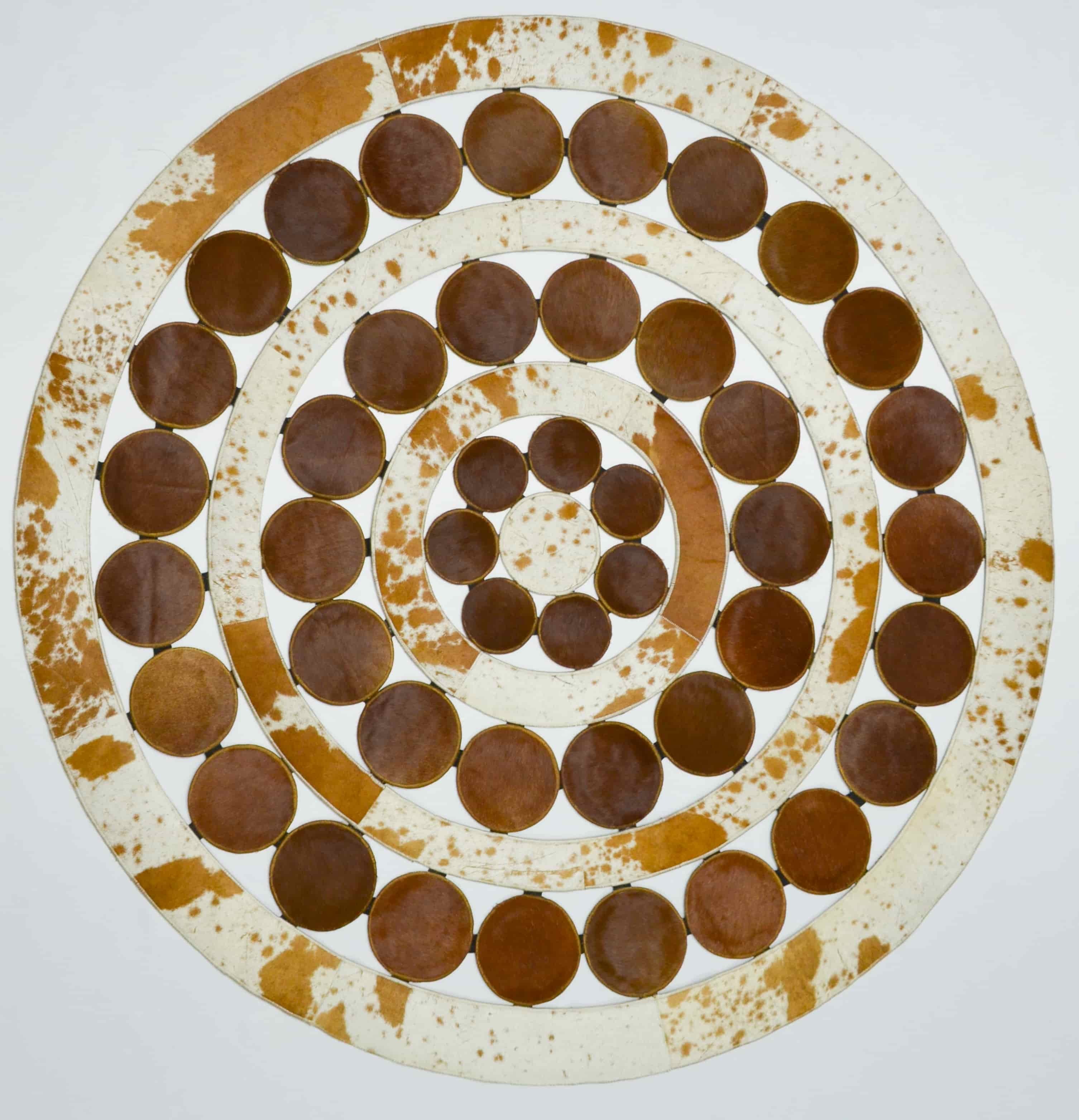 Krem ve Kahverengi Yuvarlak Deri Patchwork Halı 150x150 cm (2,25 m²)