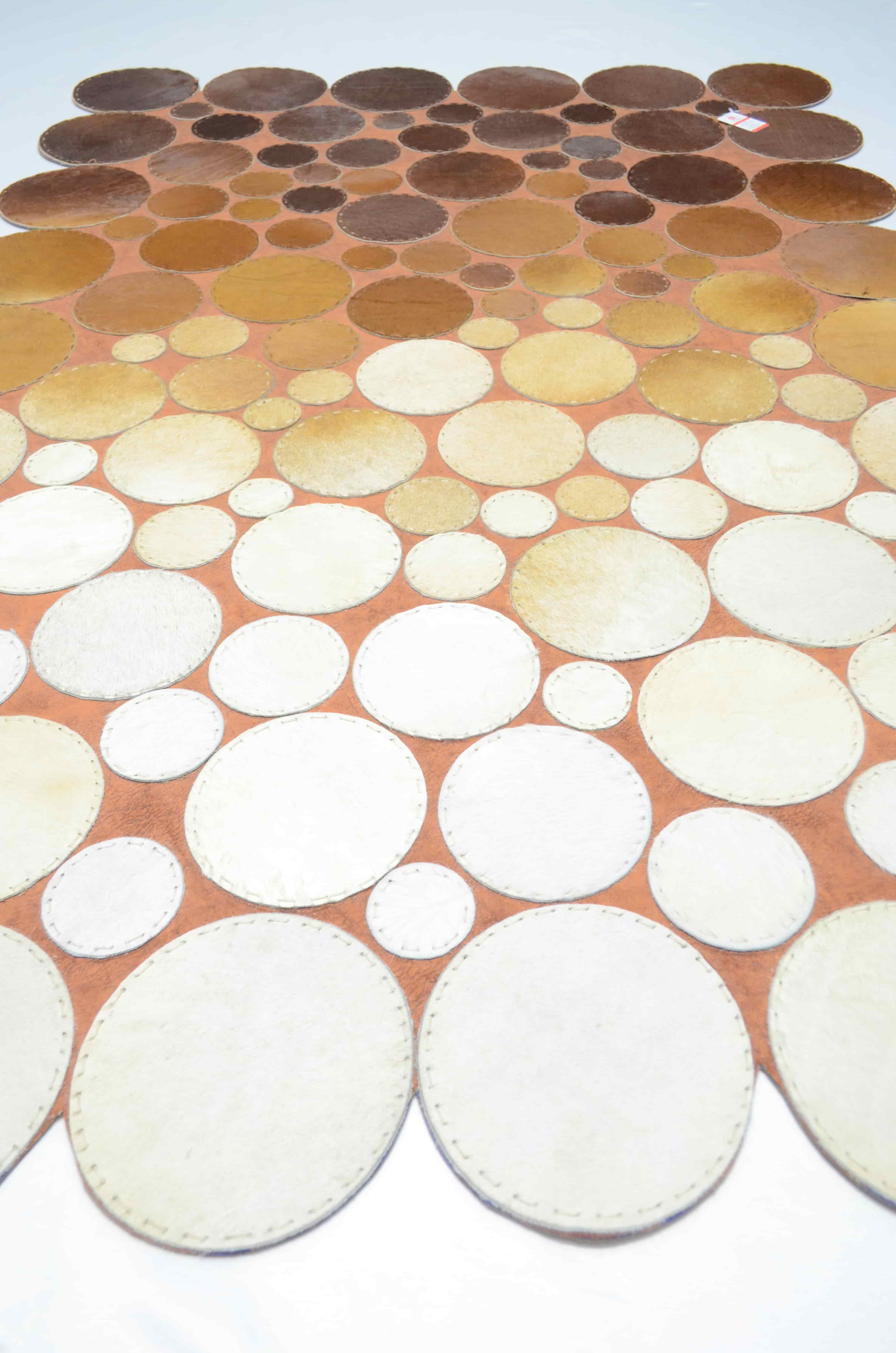 Krem ve Kahverengi Ombre Geçişli Deri Patchwork Halı 120x180 cm (2,16 m²)
