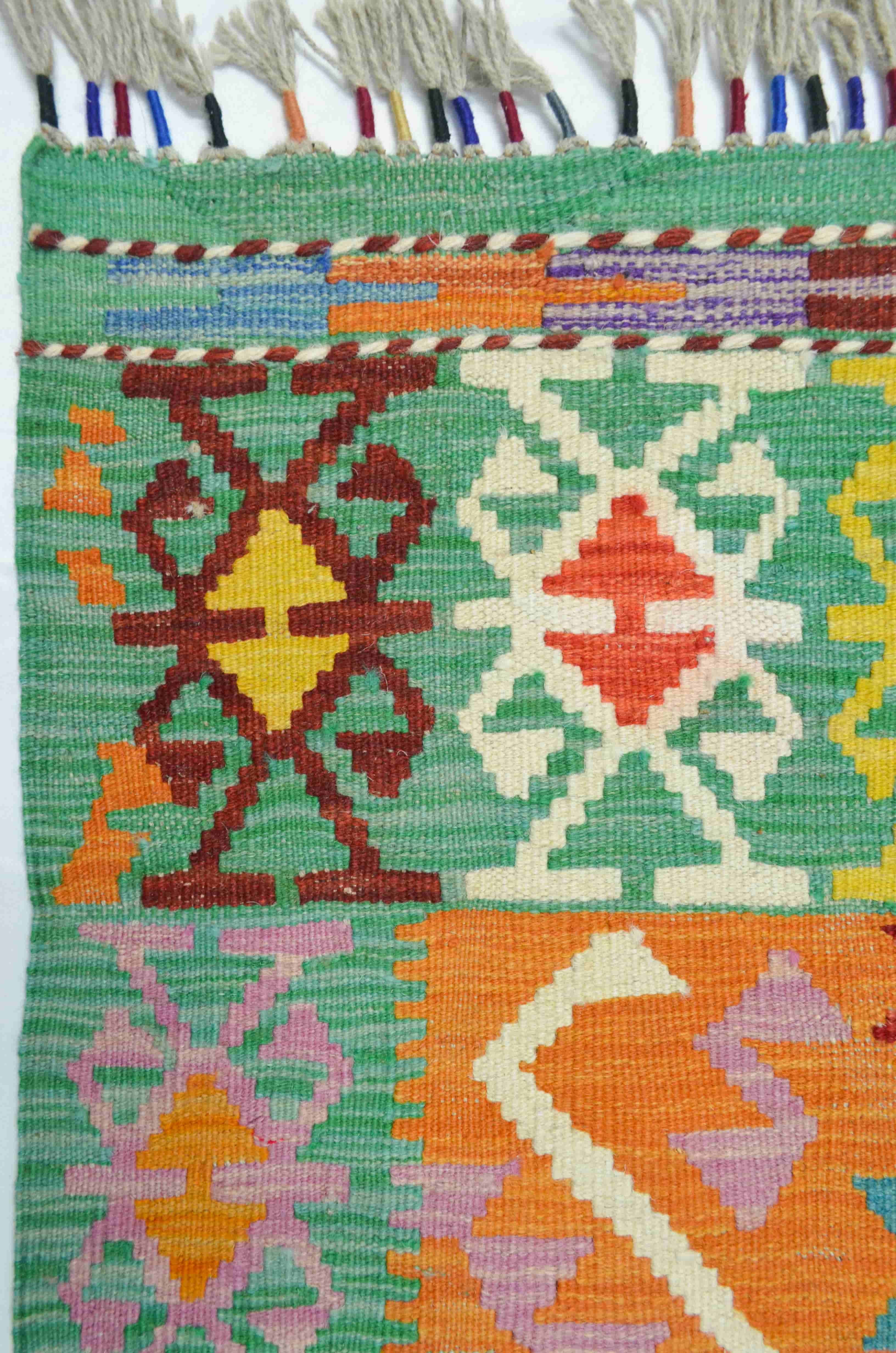 Yün İplikten El Dokuma Yeşil ve Turuncu Afgan Kilim 126x176 cm (2.22 m²)