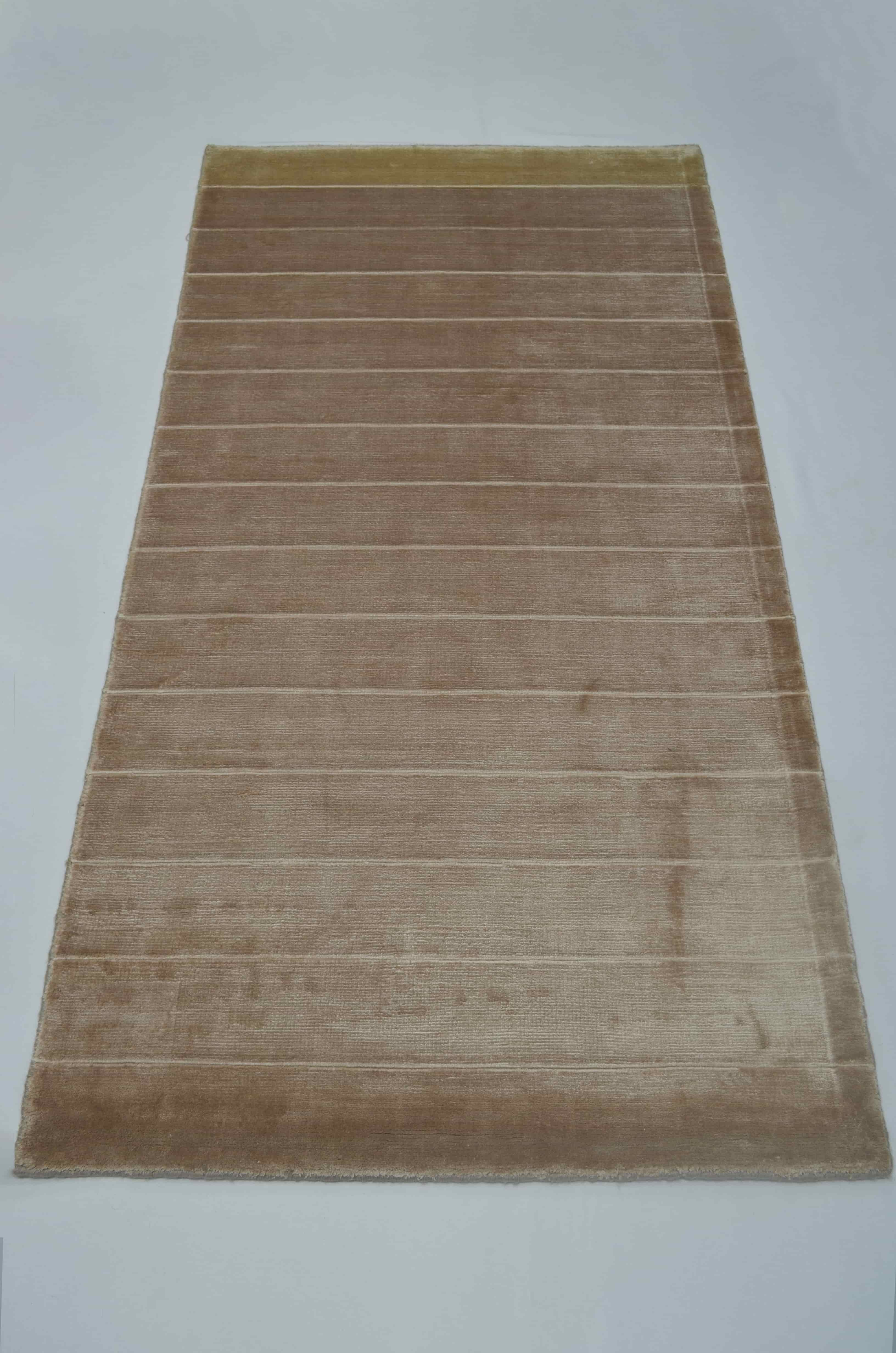 Nüans Deve Tüyü Rengi İpek Görünümlü Viskoz Modern El Dokuma Halı 80x150 cm (1.2 m²)