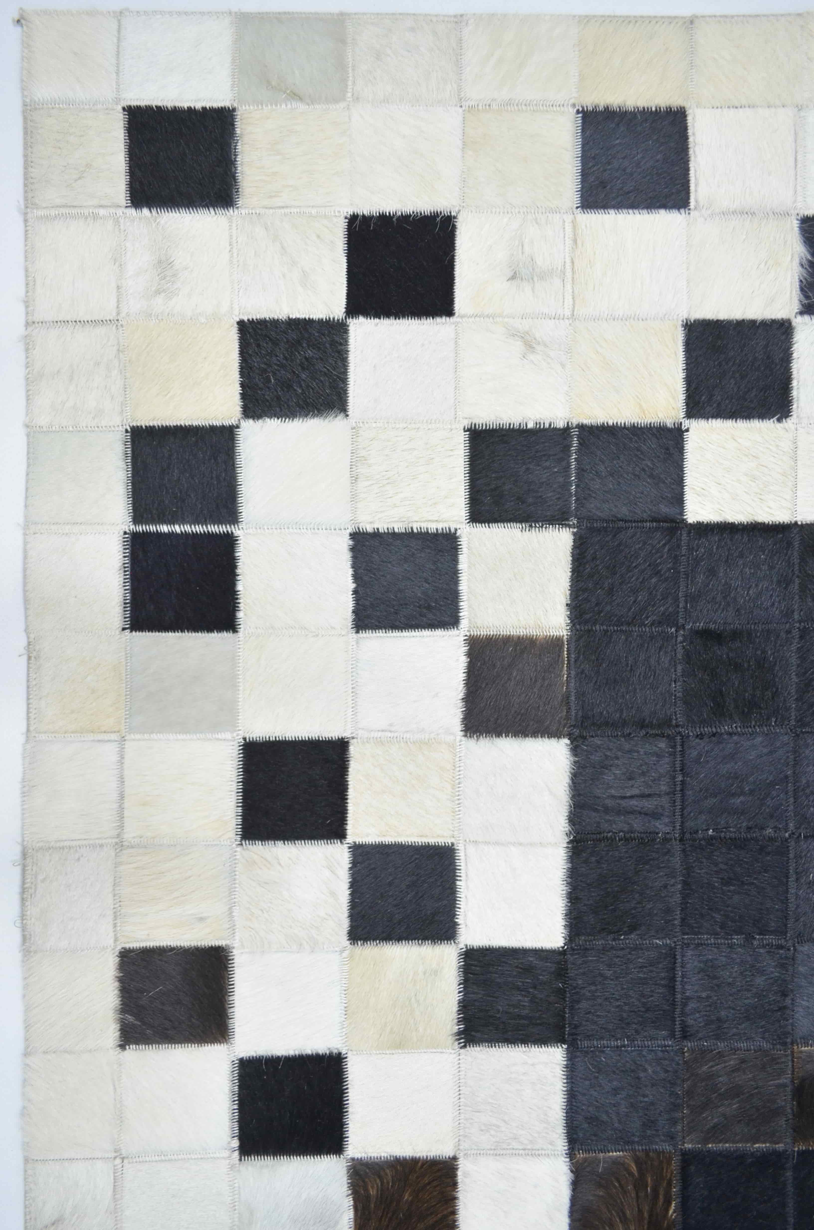 Siyah ve Beyaz Ombre Geçişli Deri Patchwork Halı 120x180 cm (2,16 m²)