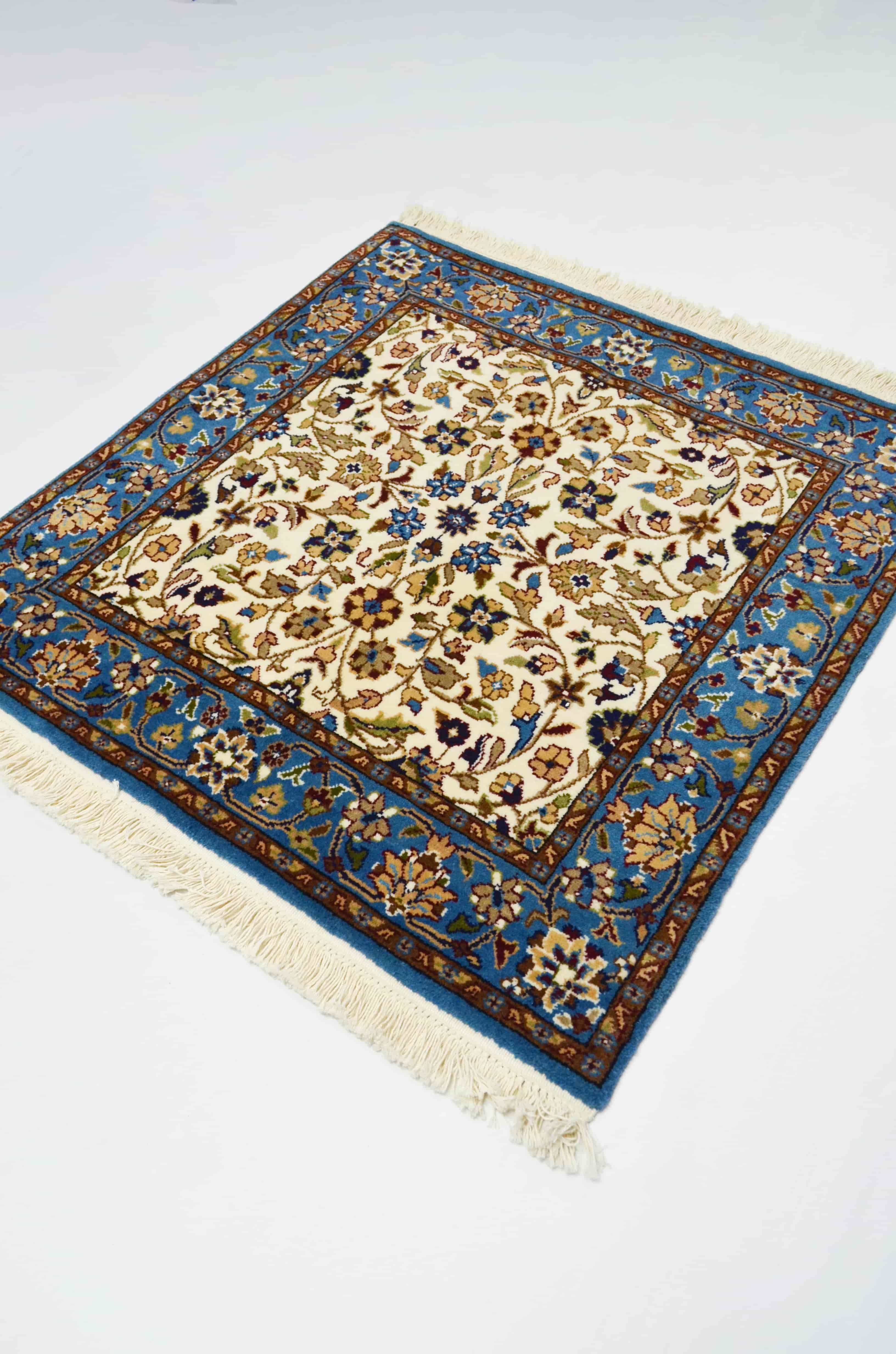 İran El Dokuma Kare Krem ve Mavi Renk Yün Halı 100x100 cm (1 m²)