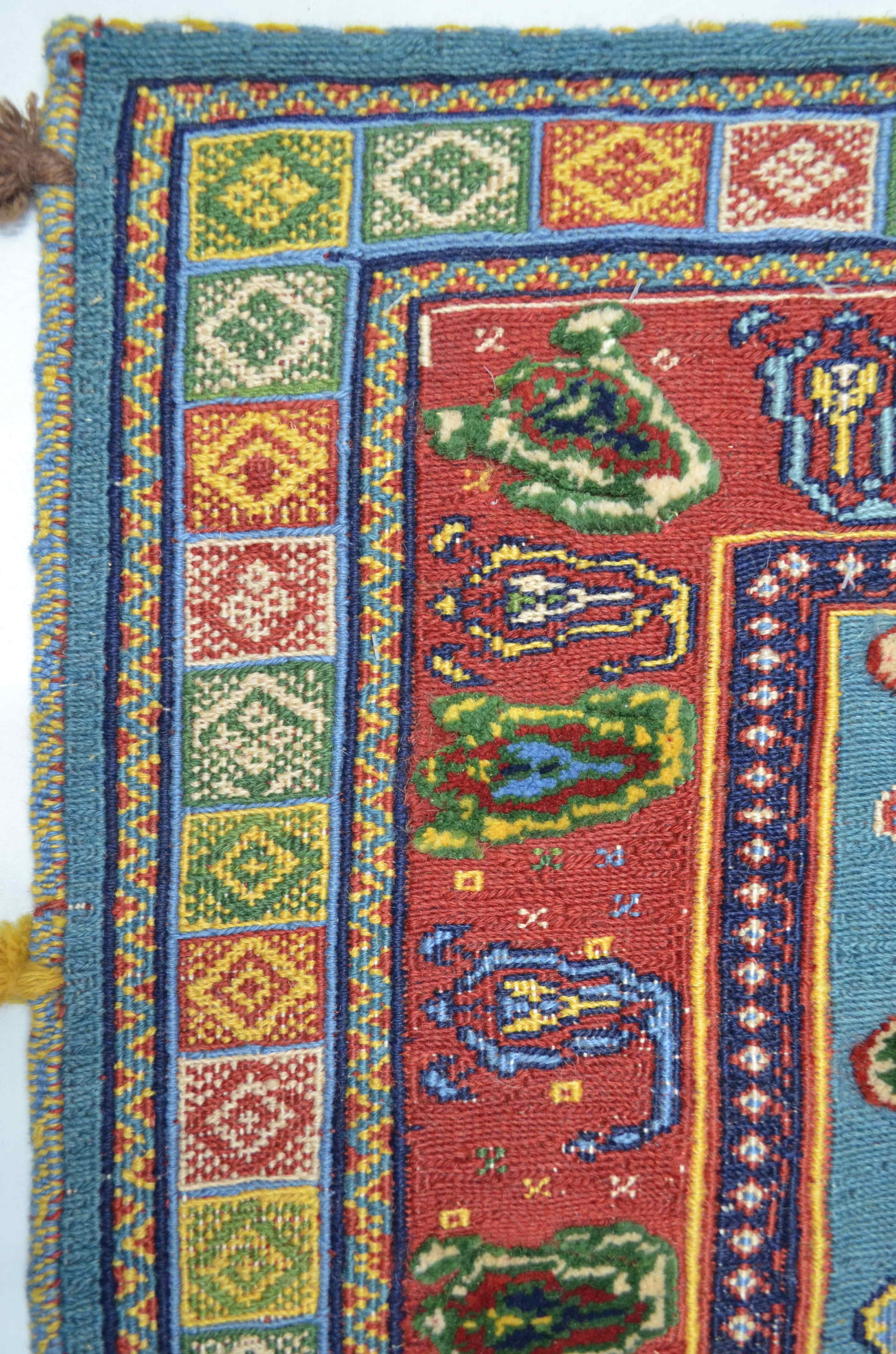 İran Zolanvari El Dokuma Kırmızı ve Mavi Yün Sumak Kilim 146x186 cm (2,71 m²)
