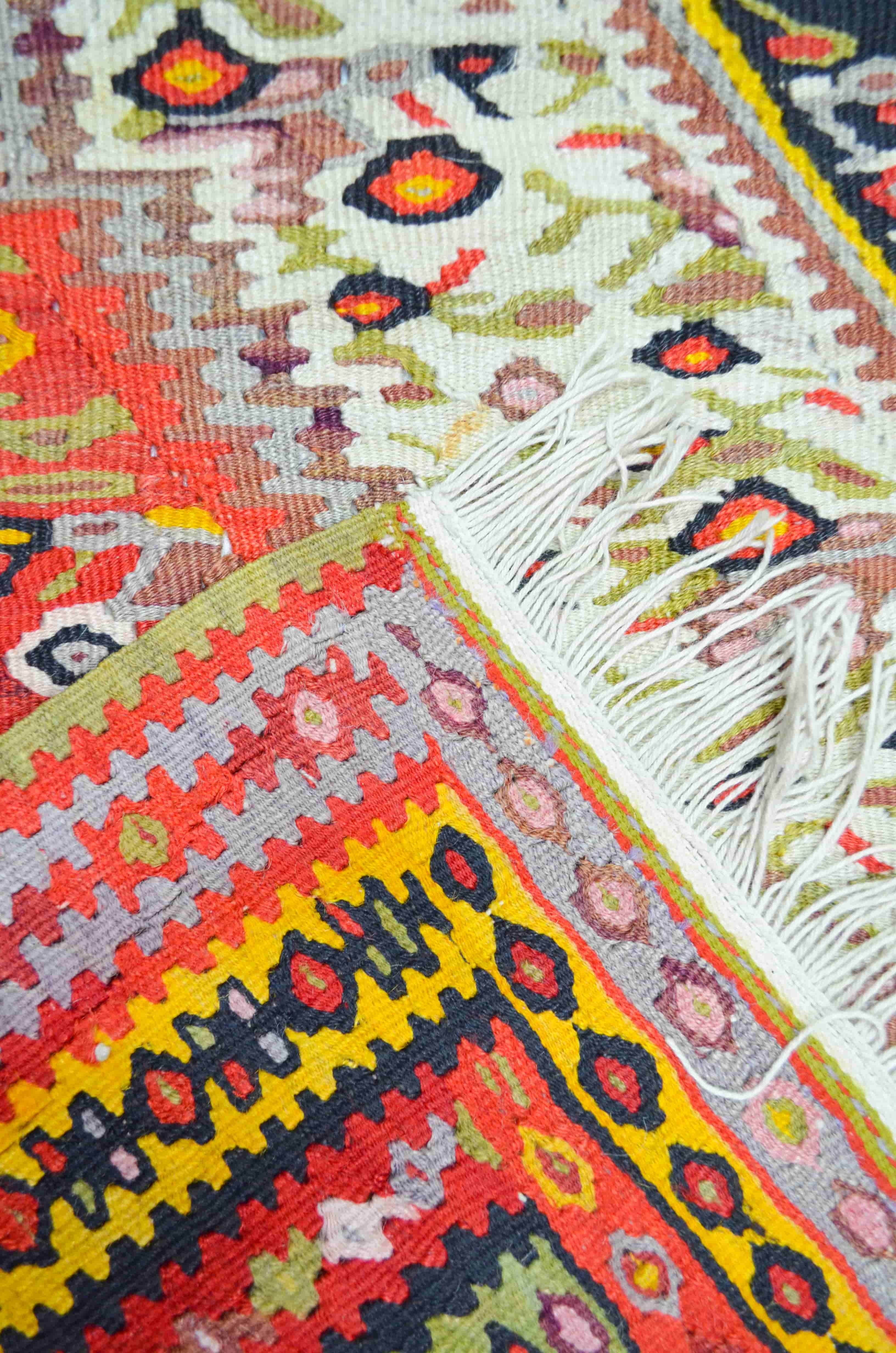 El Dokuma Rengârenk İran Sine Kilim 102x144 cm (1.47 m²)