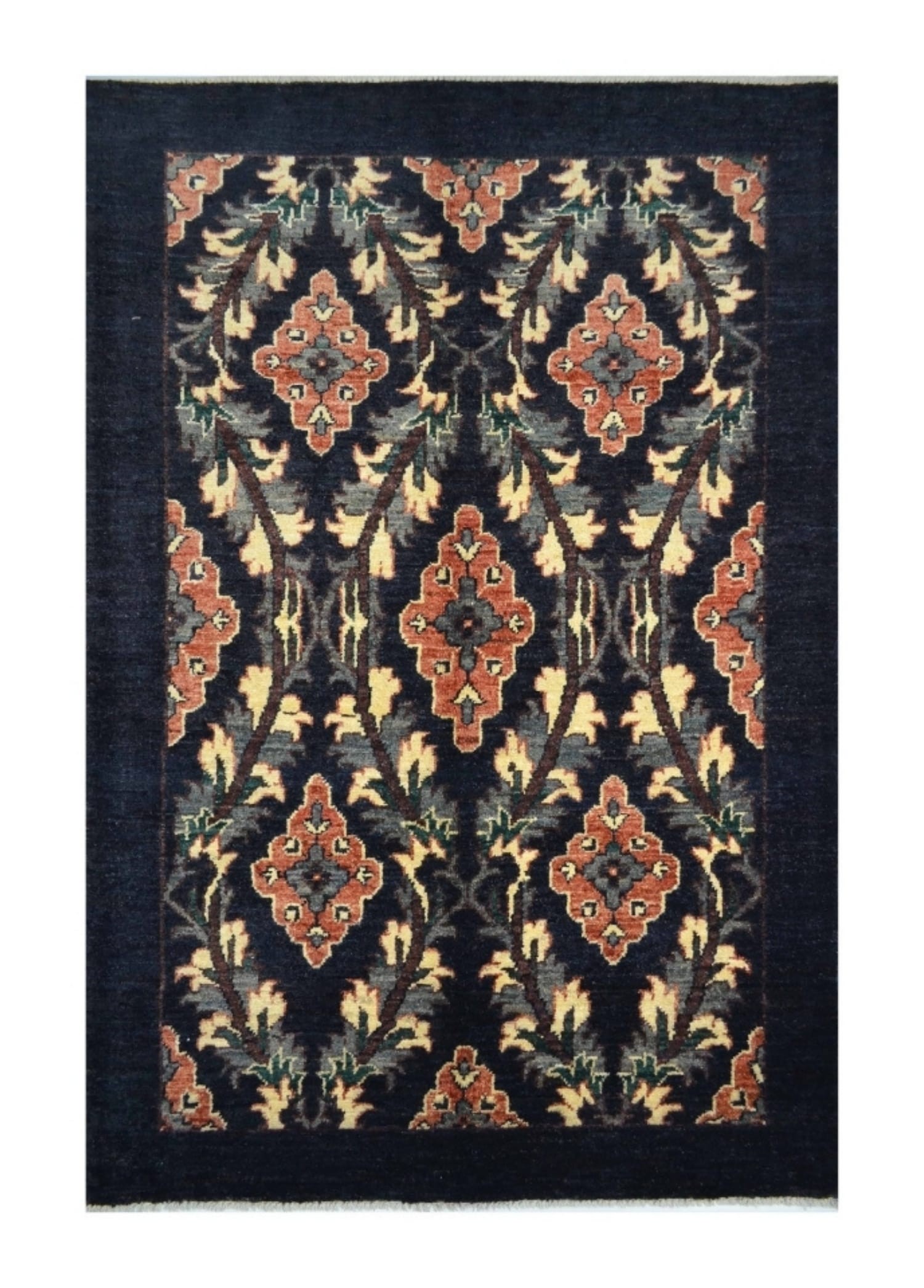 Uşak Ziegler El Dokuma Halı Siyah ve Kırmızı Renk 99x153 cm (1.51 m²)