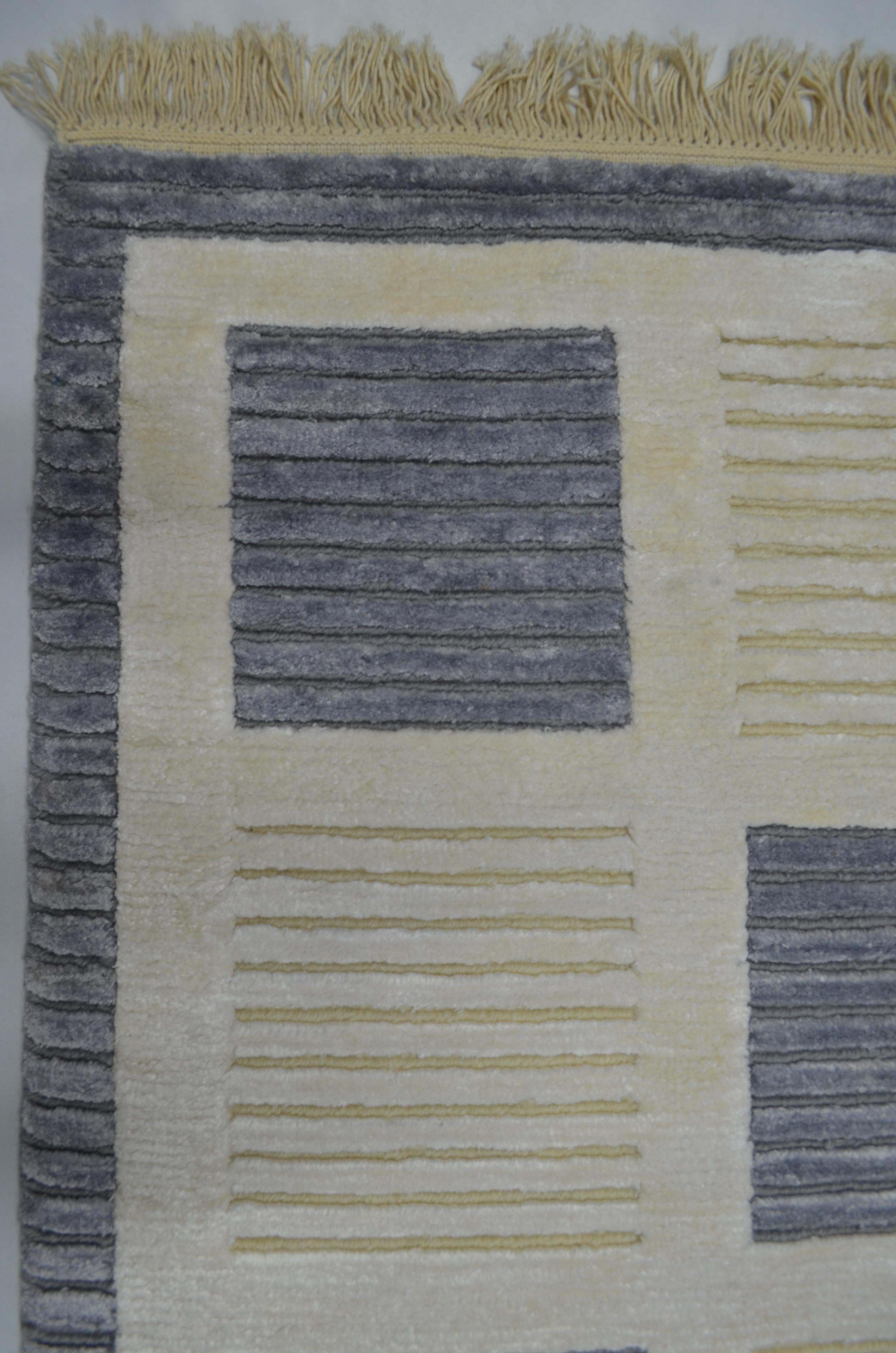 Yüksek Kalite Yünden El Dokuma Dama Desenli Gri Renk Nepal Halısı 80x150 cm (1.2 m²)