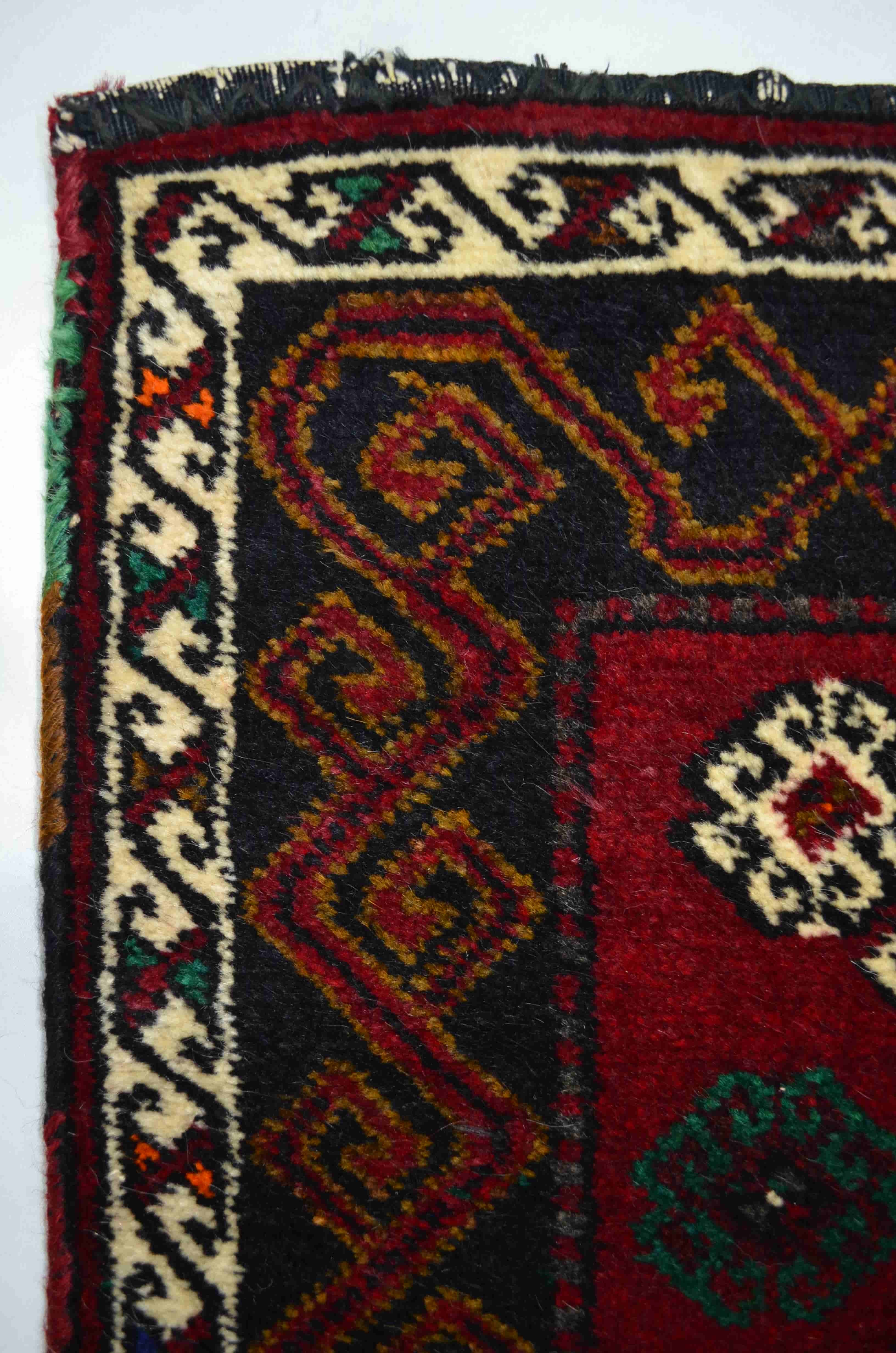 Vintage Sivas Kangal El Dokuma Bordo ve Siyah Renk Yün Yastık Kilim 56x118 cm (0,66 m²)