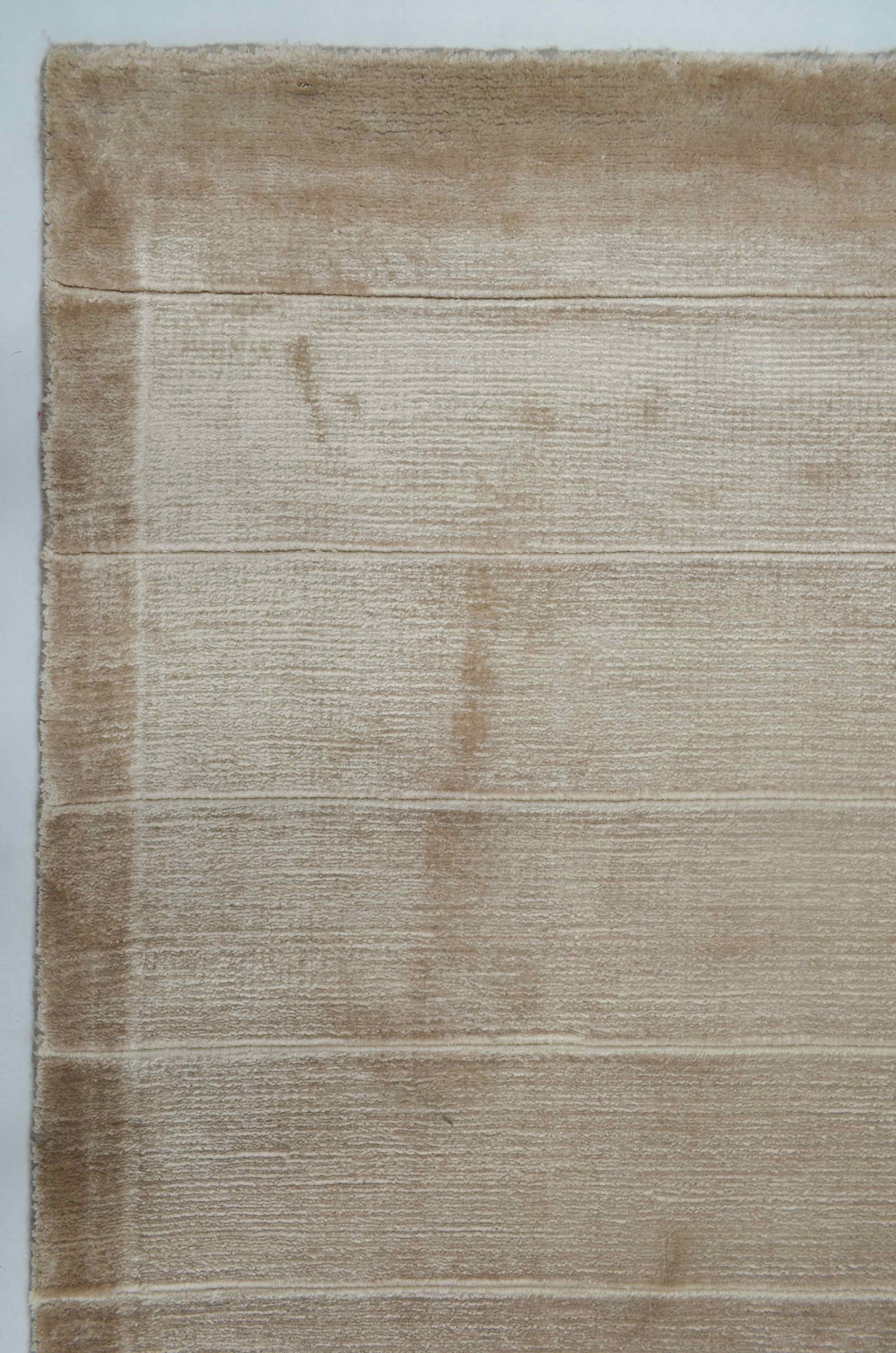 Nüans Deve Tüyü Rengi İpek Görünümlü Viskoz Modern El Dokuma Halı 80x150 cm (1.2 m²)