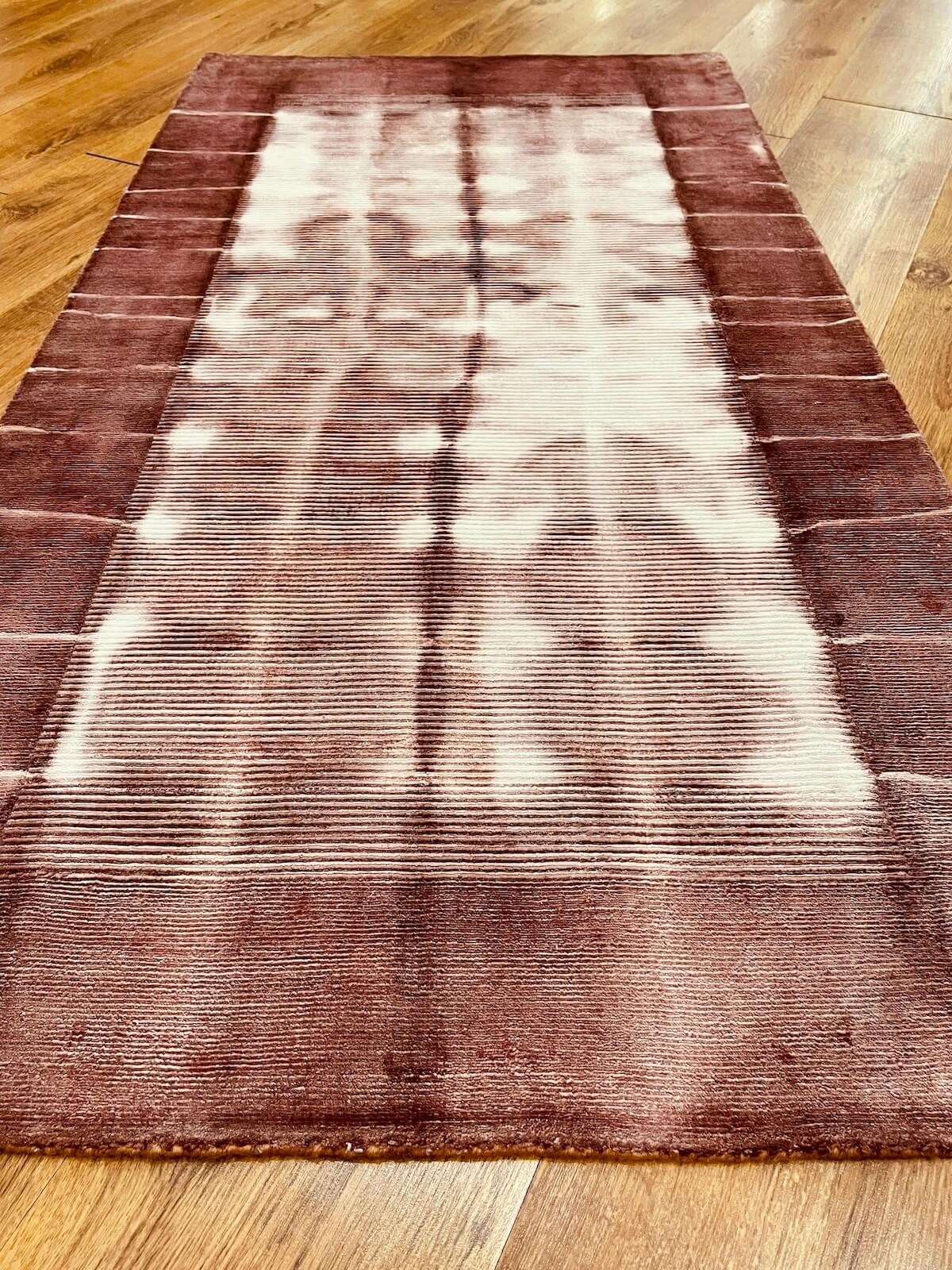 Nüans Gül Kurusu Rengi Ebruli Desenli Parlak Tuşeli El Dokuma Halı 80x150 cm (1.2 m²)