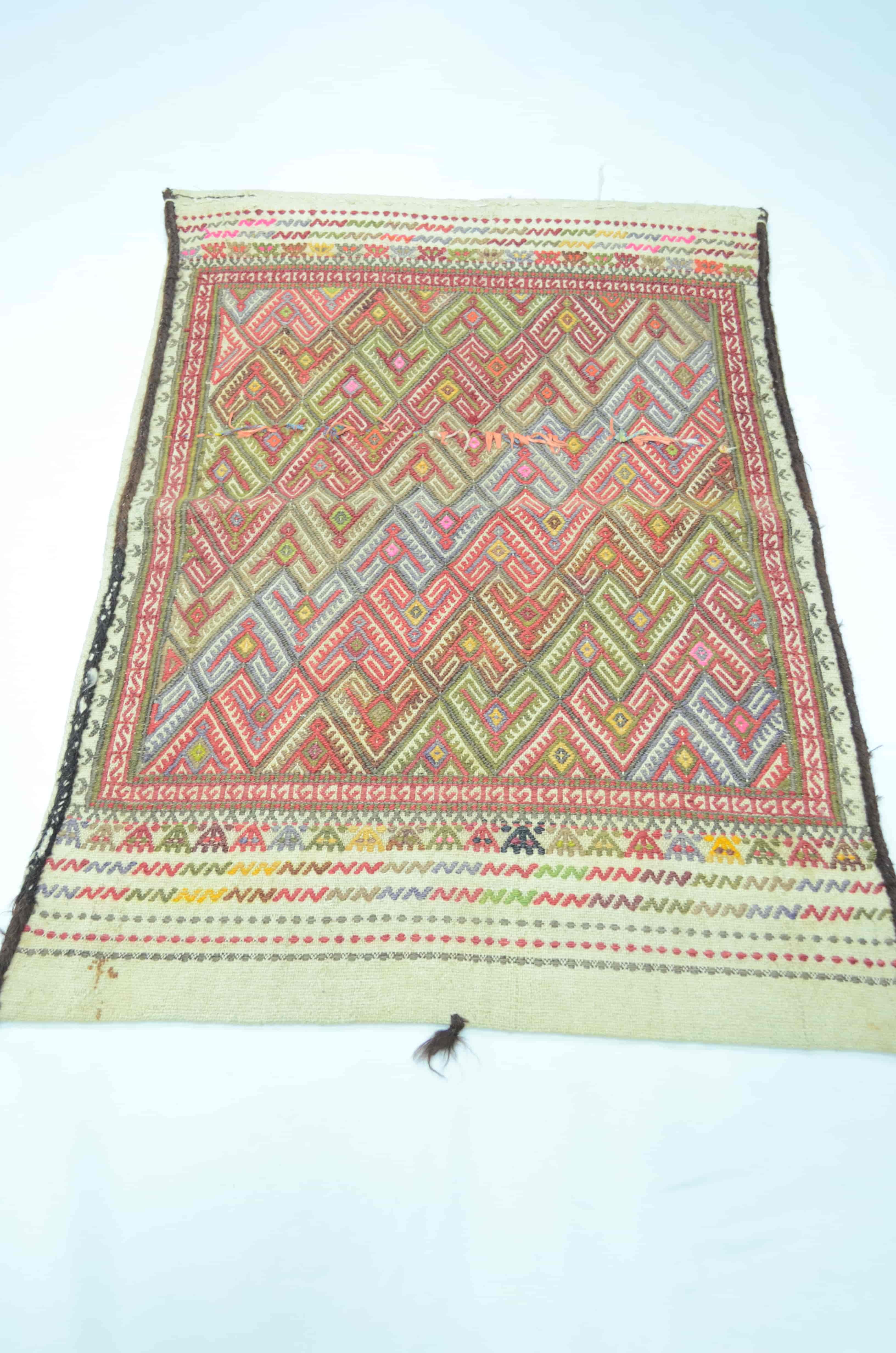 Vintage Konya Cicim El Dokuma Krem Zeminli Çok Renkli Yün Yastık 66x94 cm (0,62 m²)