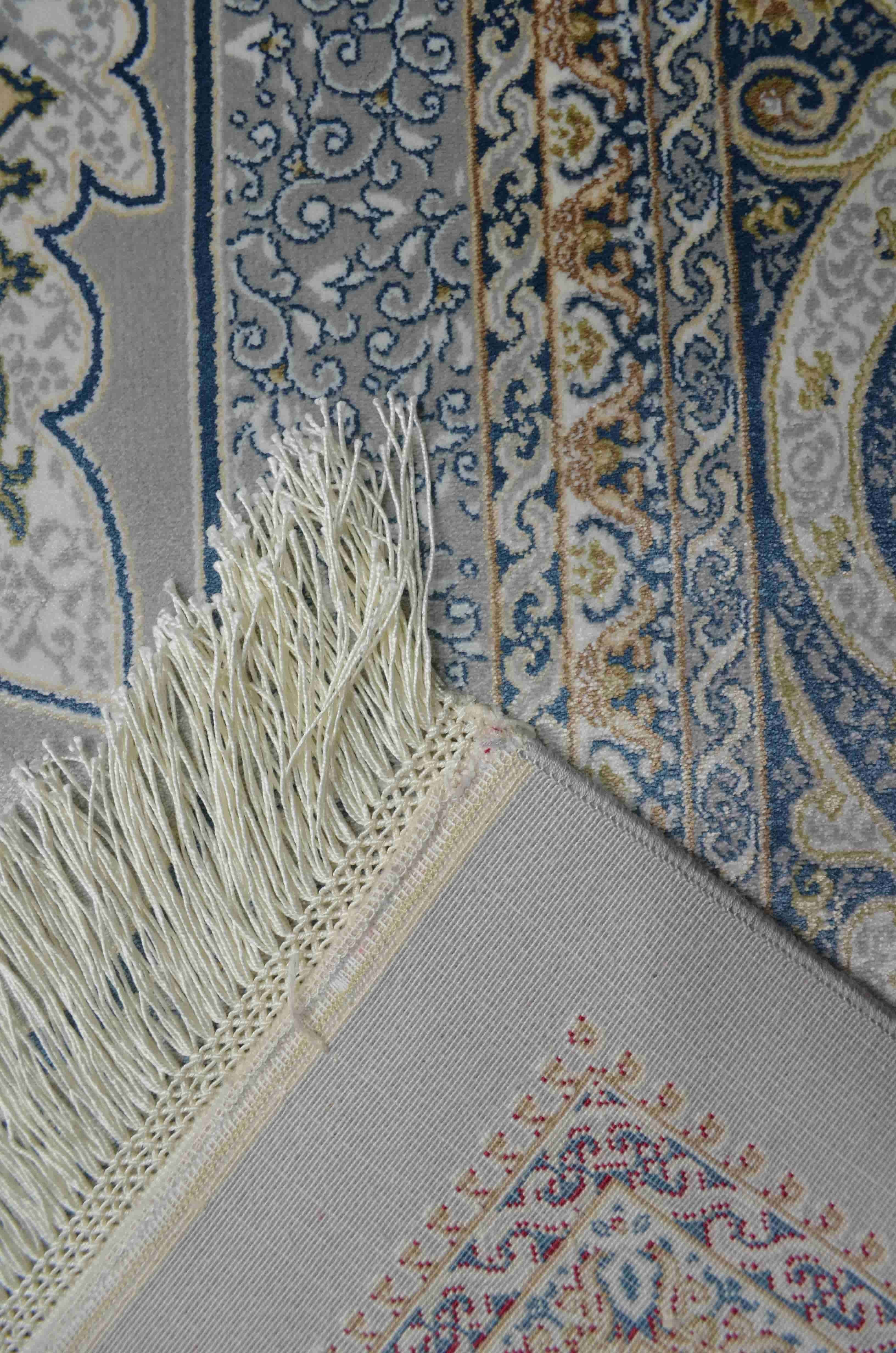 Bambu İplikten Dokuma Parlak Tuşeli Klasik Desenli Gri Renk Halı (120x180 cm)