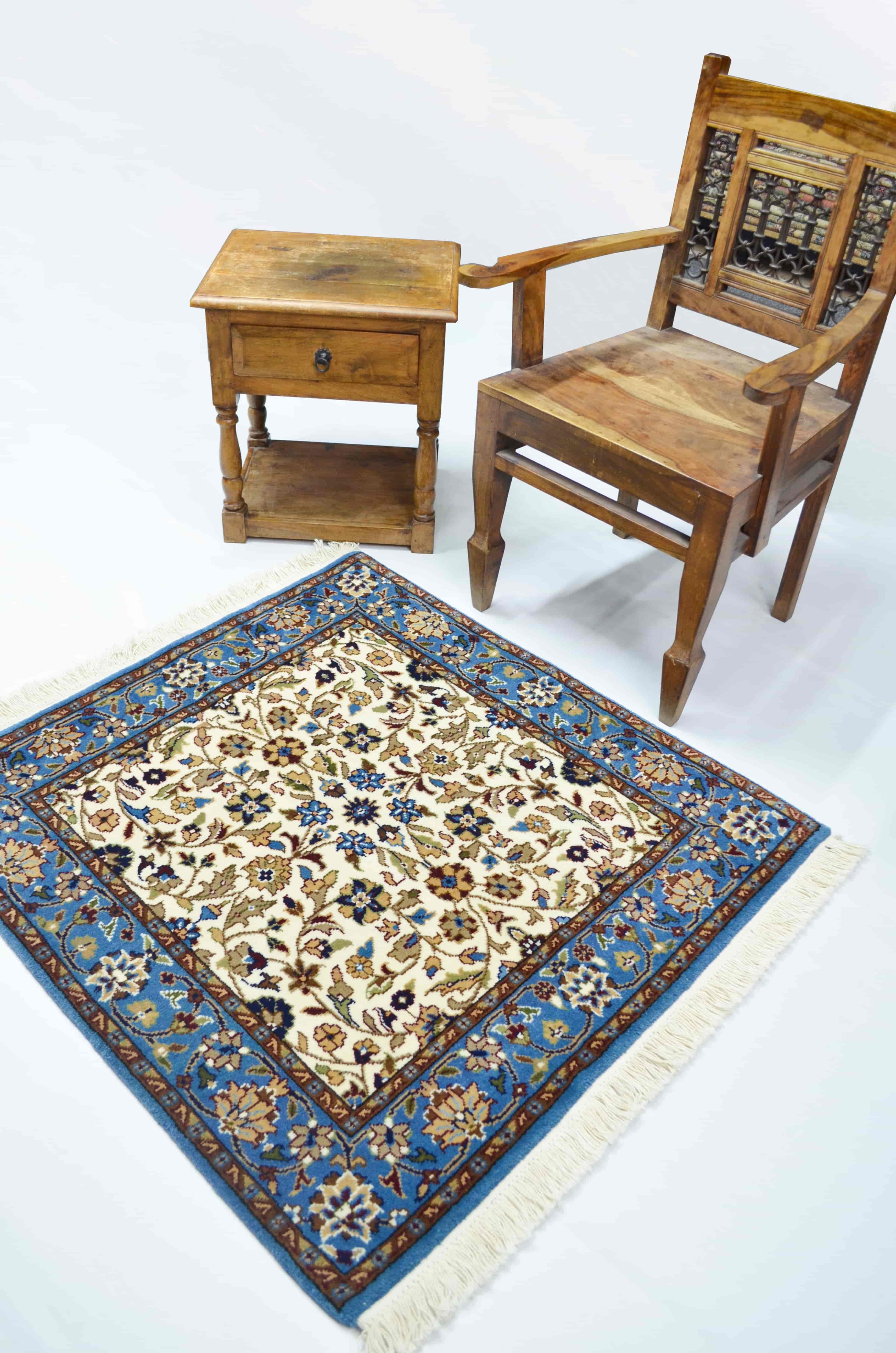 İran El Dokuma Kare Krem ve Mavi Renk Yün Halı 100x100 cm (1 m²)