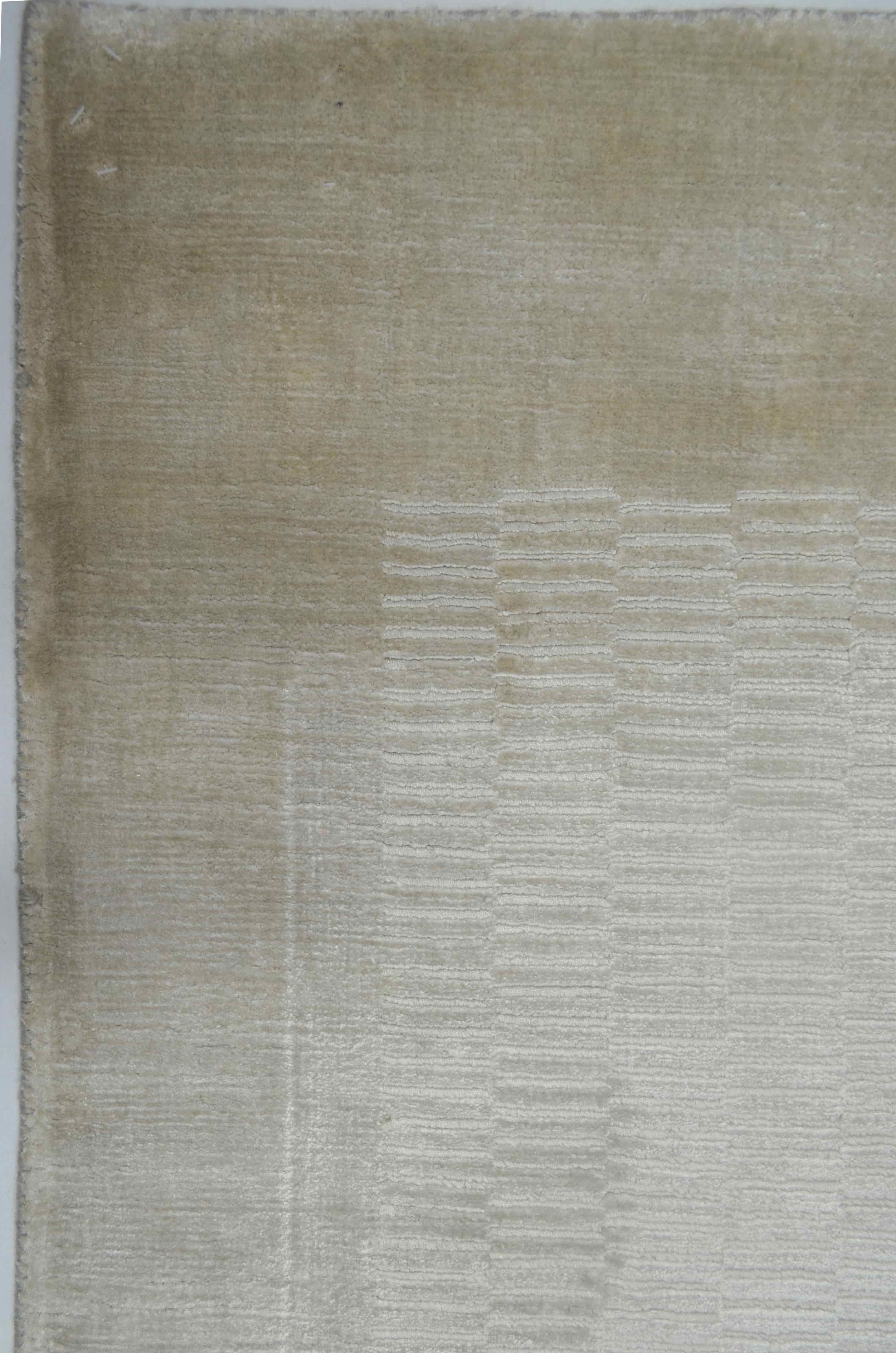 Nüans Gümüş Renk İpek Görünümlü Viskoz Modern El Dokuma Halı 80x150 cm (1.2 m²)