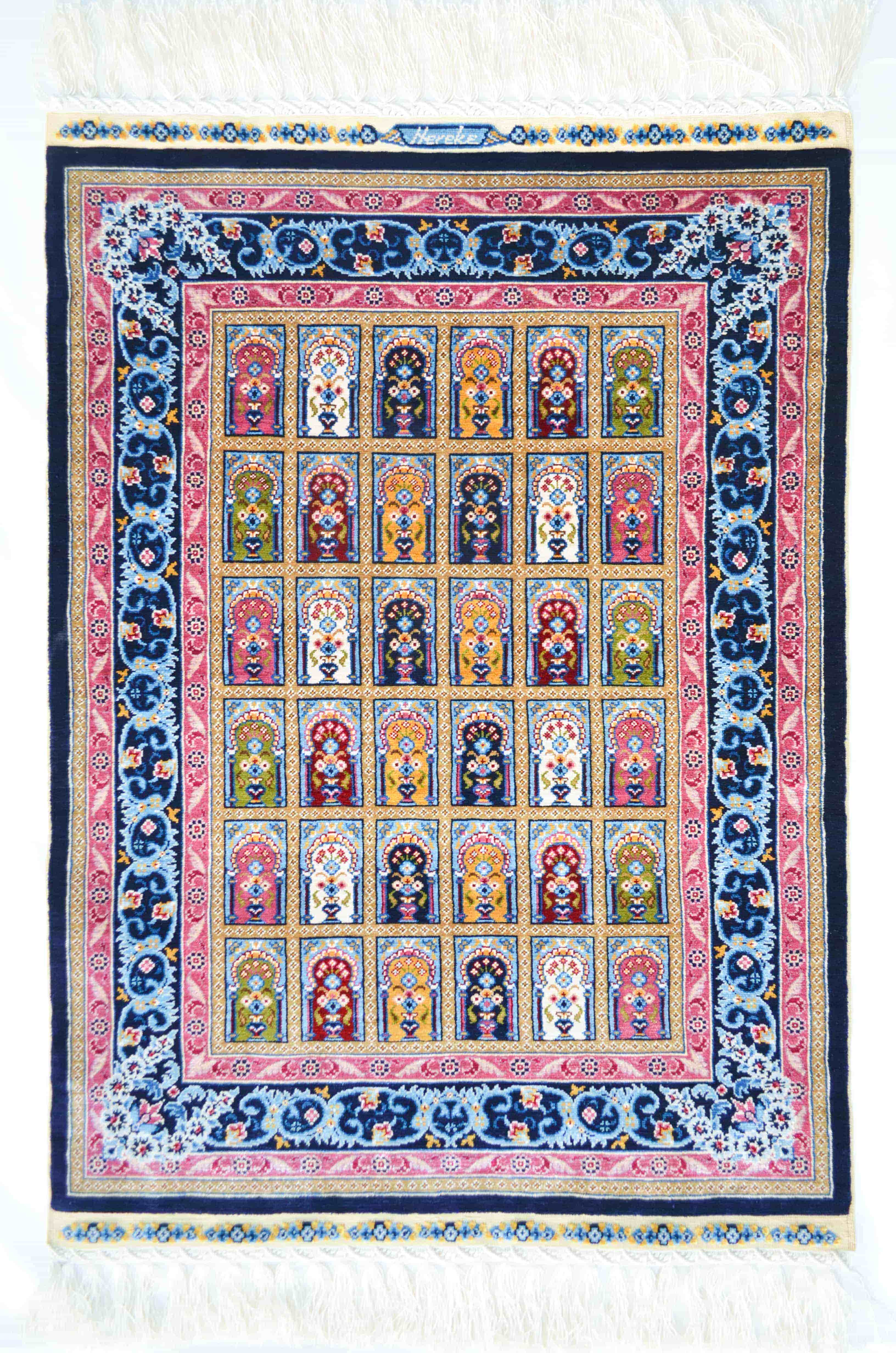 Mihrap Paftalı Desenli Saf İpek El Dokuma Duvar Halısı (48x68 cm)