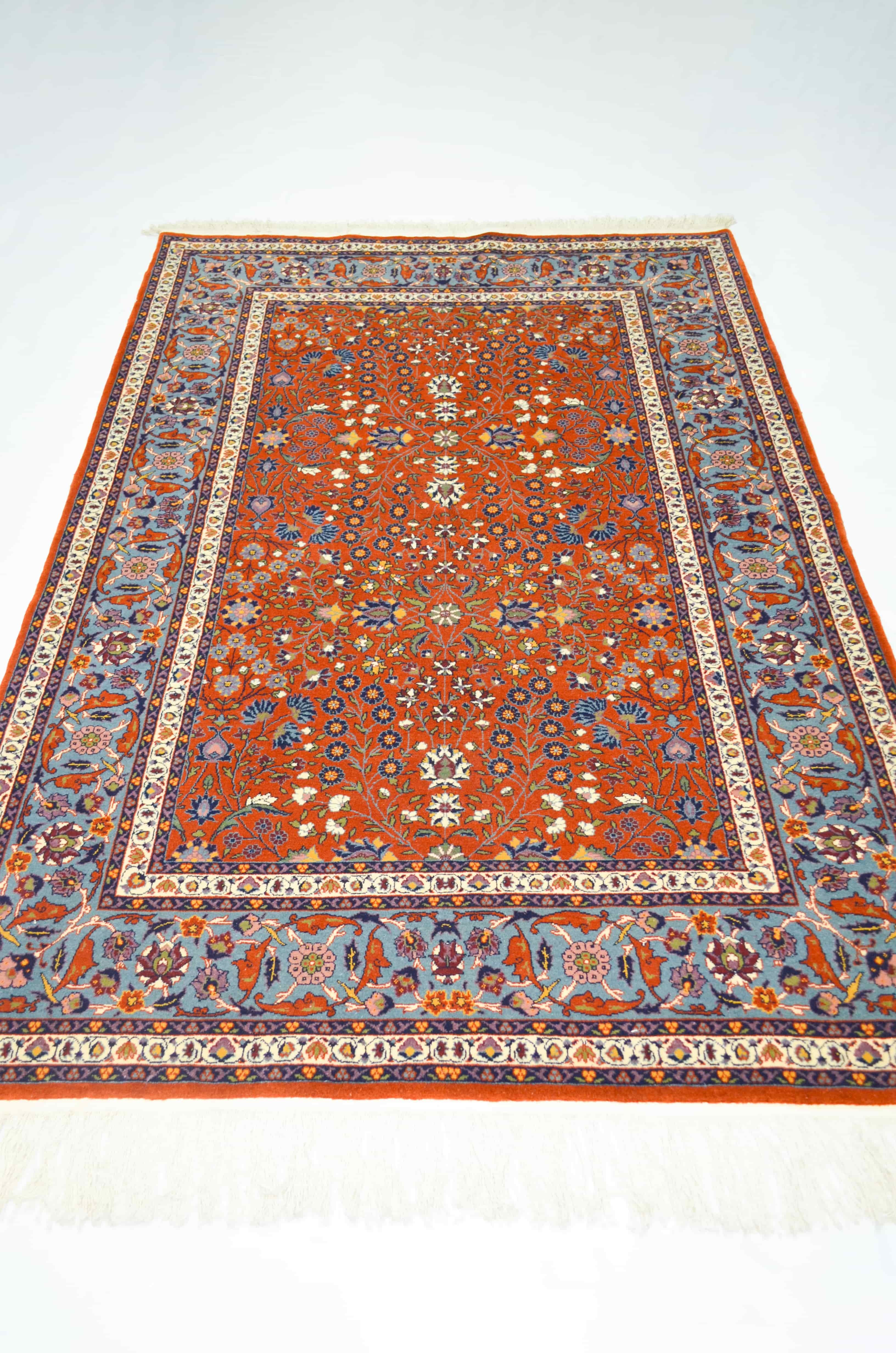 Yedi Dağın Çiçeği Desenli Kiremit Renk Yünden El Dokuma Hereke Halısı 131x192 cm (2.52 m²)