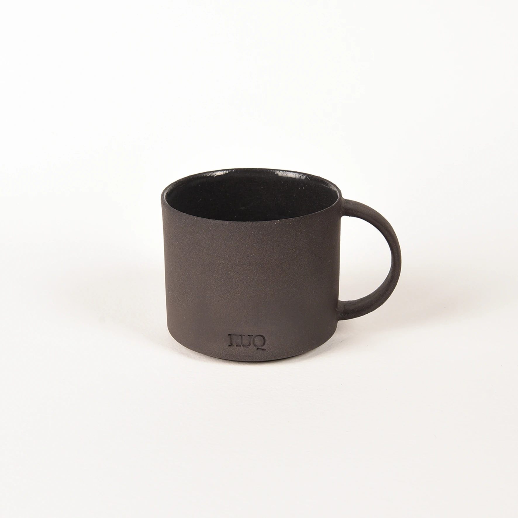 Pebble Siyah Türk Kahvesi Fincanı ve Tabağı – 70 ml Stoneware – 1 Adet