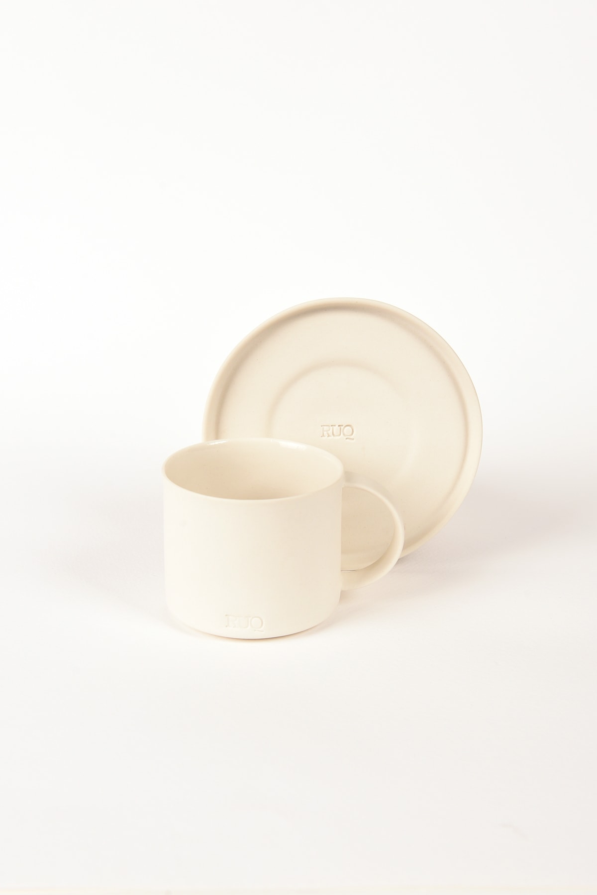 Pebble Beyaz Türk Kahvesi Fincanı ve Tabağı – El Yapımı 70 ml English Porcelain