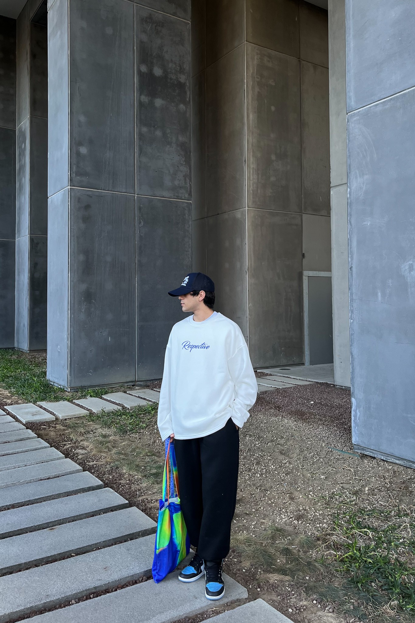 Respective Baskılı Ekru Oversize Sweatshirt