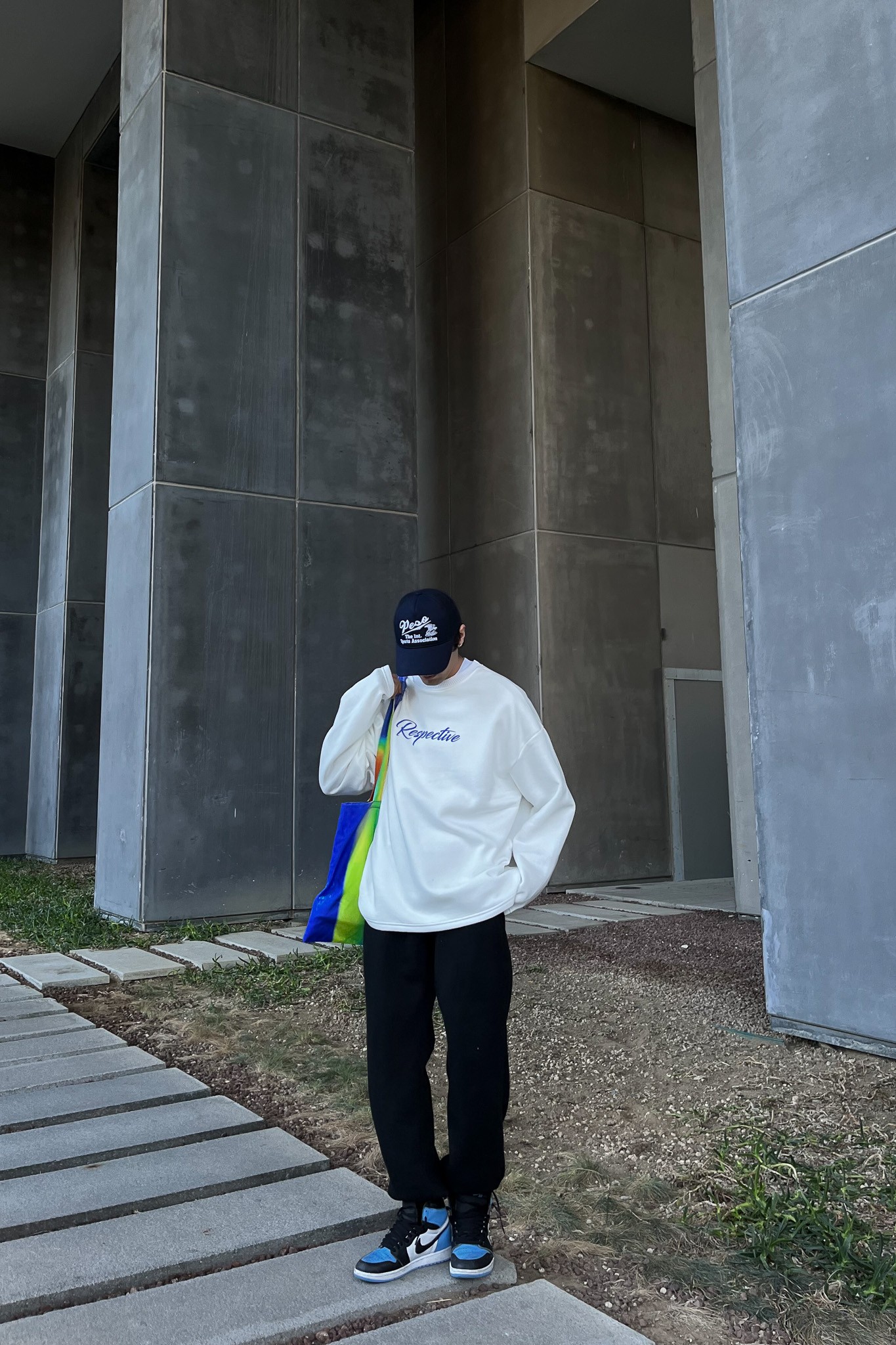 Respective Baskılı Ekru Oversize Sweatshirt
