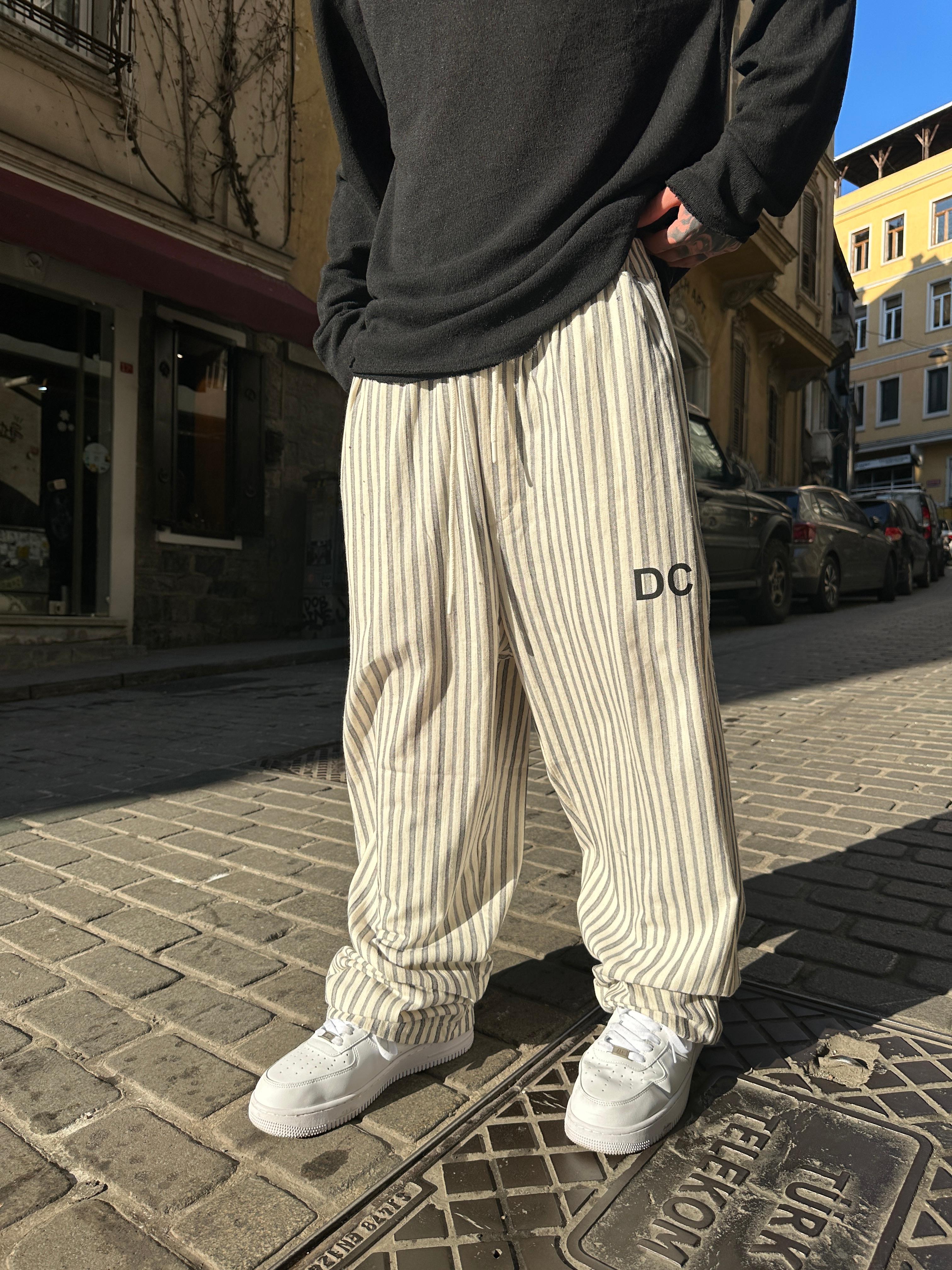 DC Nakışlı Pantolon