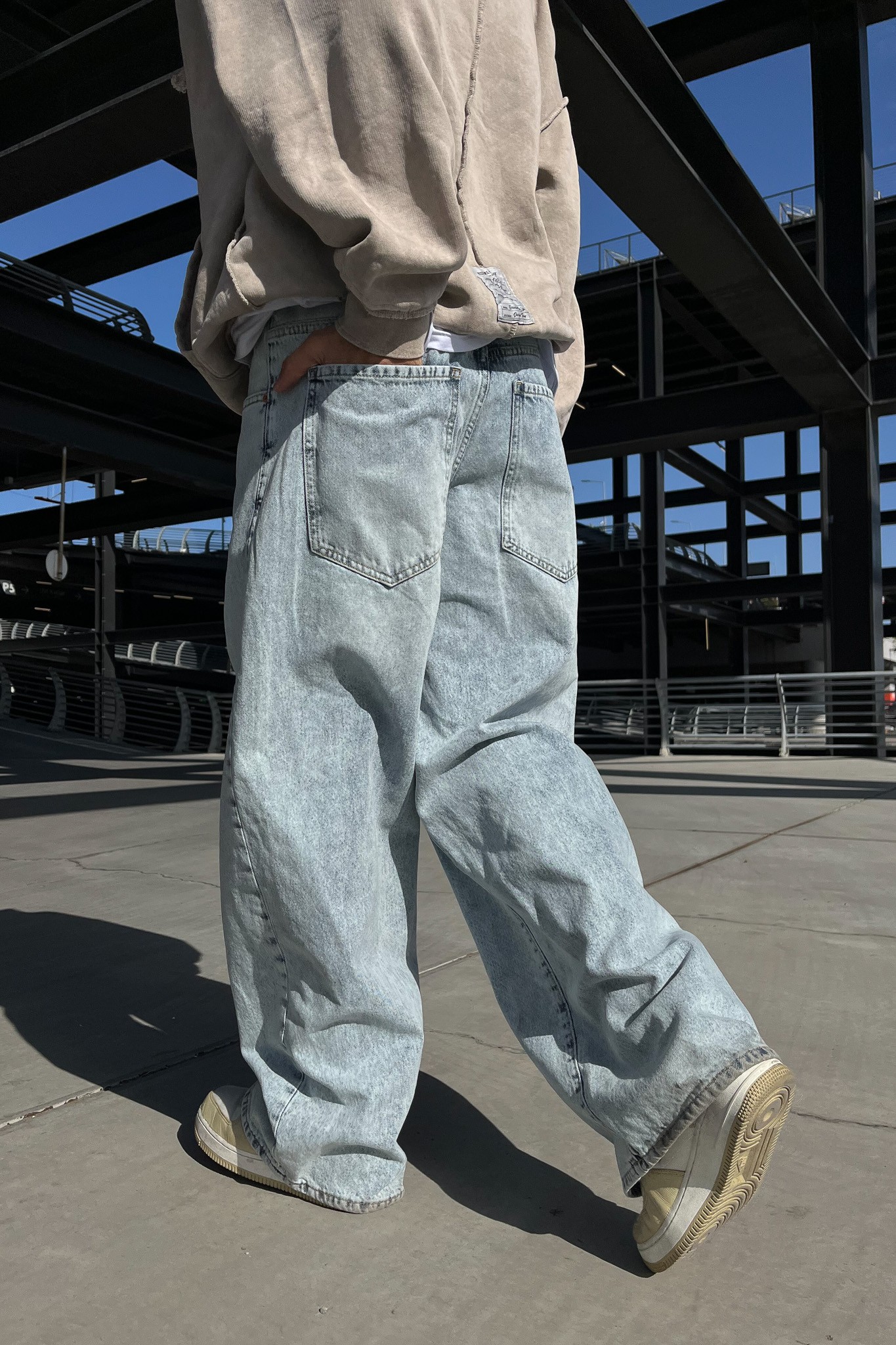 Yıkamalı Buz Mavi Baggy Jean