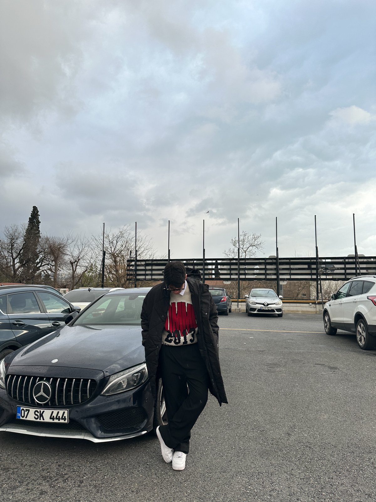 Uzun Kapitone Mont