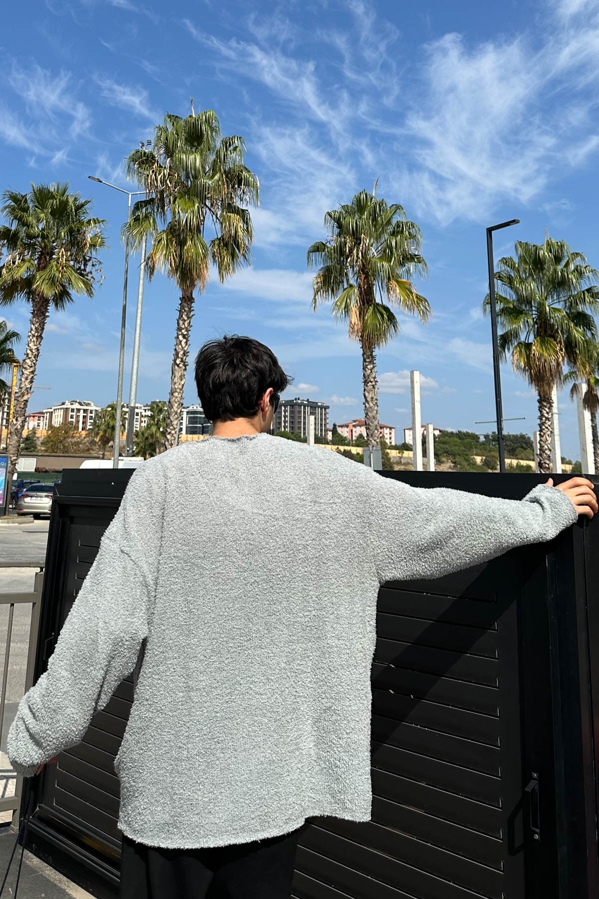 Strix Gri Peluş Kumaş Sweatshirt