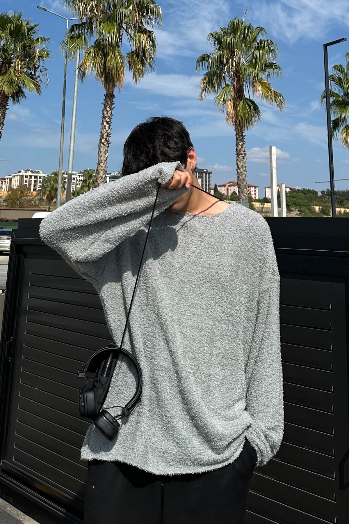 Strix Gri Peluş Kumaş Sweatshirt