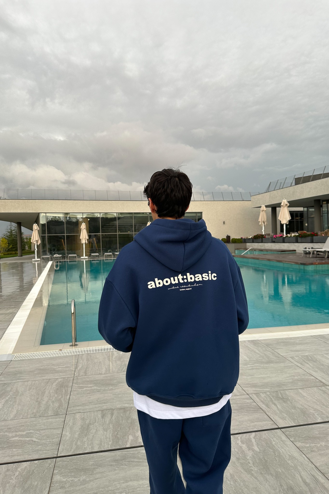 About Basic İndigo Eşofman Takımı