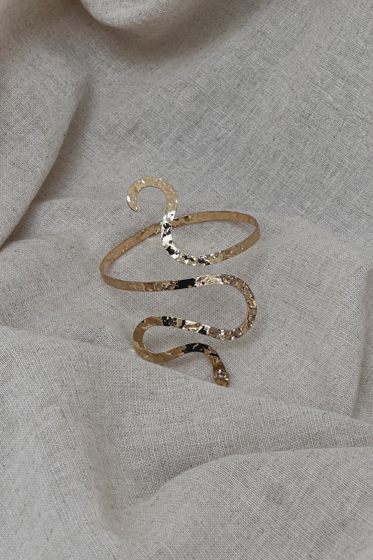Nevy Kol Aksesuarı Gold