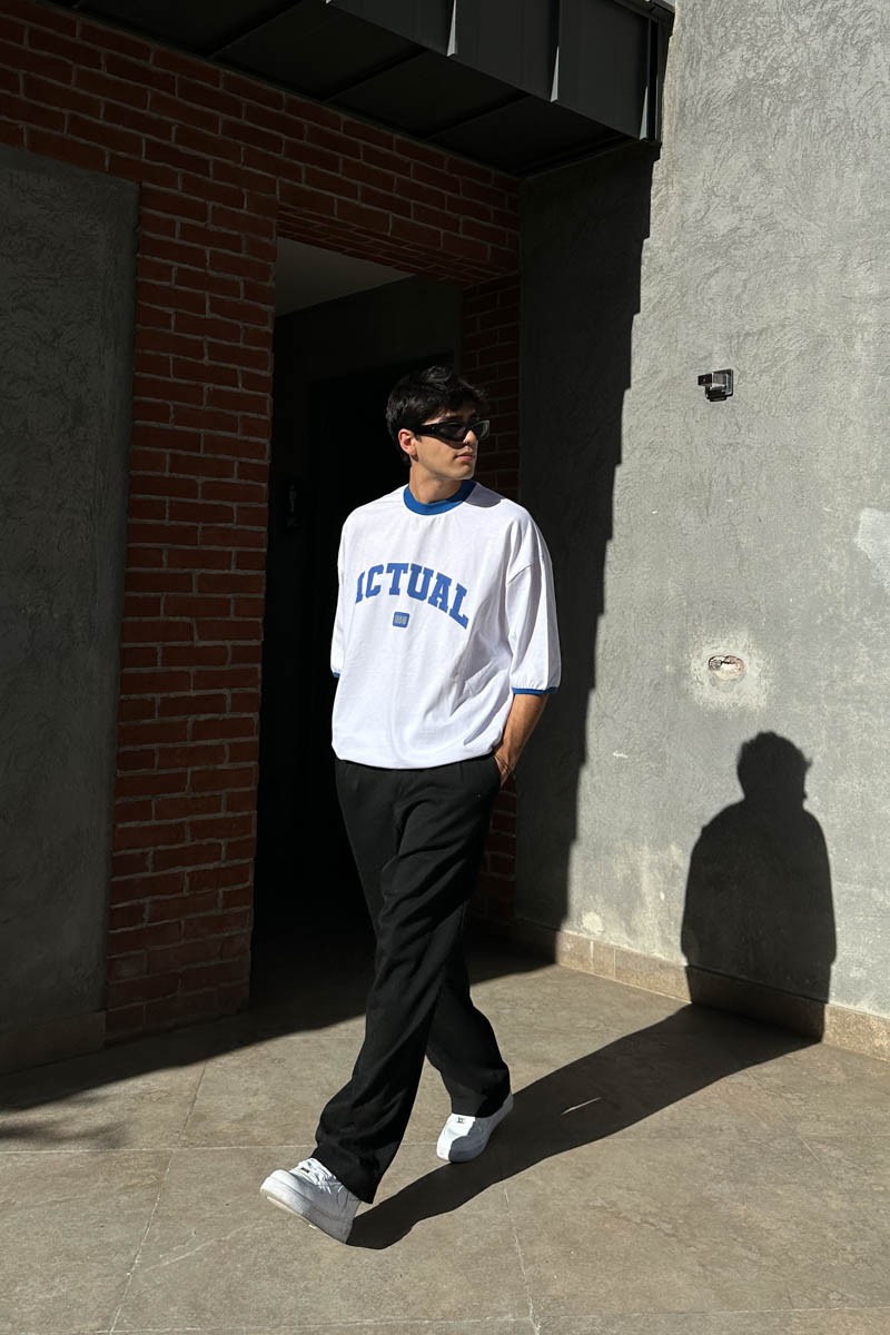 Actual Baskılı Oversize Beyaz T-shirt