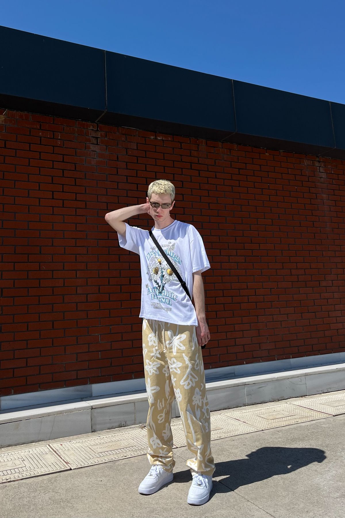 Çiçek Desen Krem Baggy Pantolon