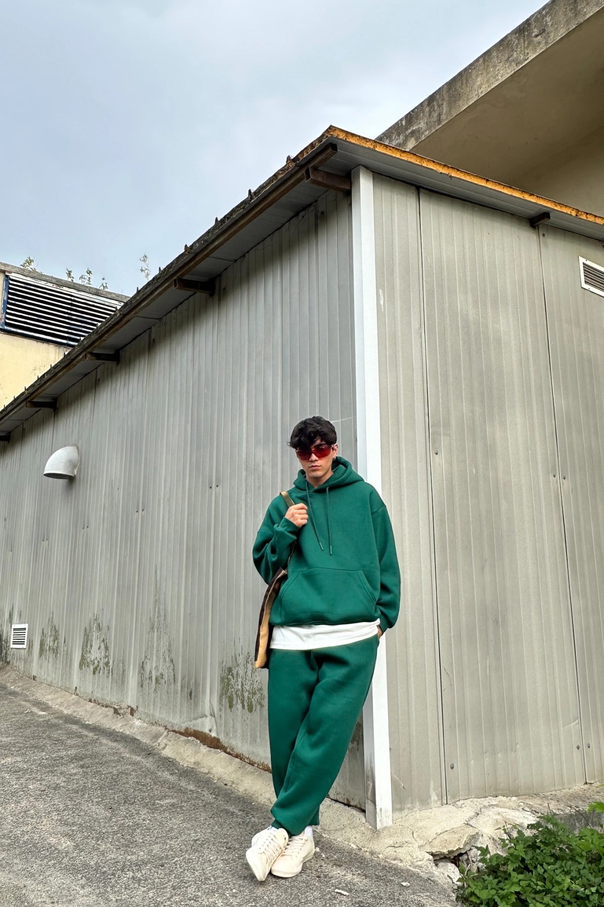 Basic Üç İplik Yeşil Sweatshirt