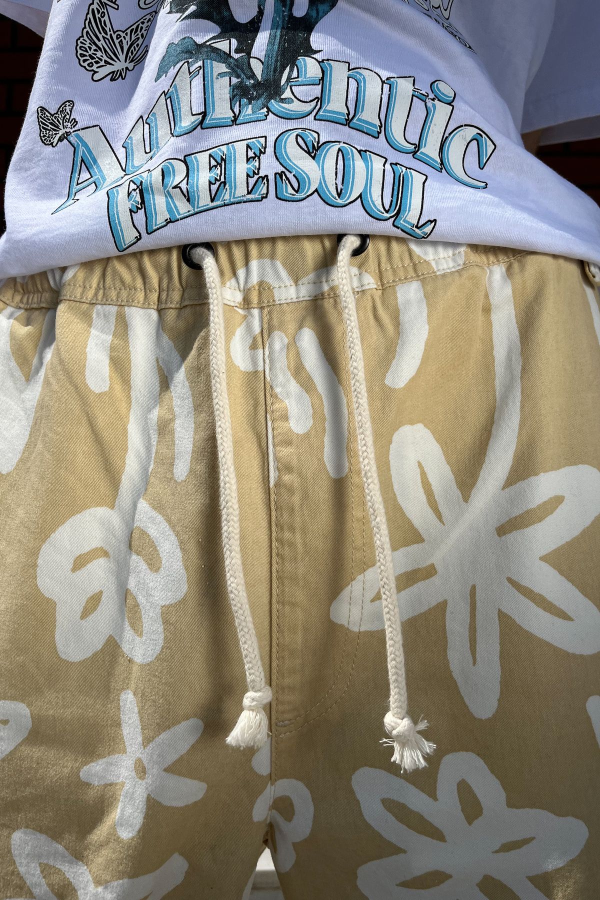 Çiçek Desen Krem Baggy Pantolon