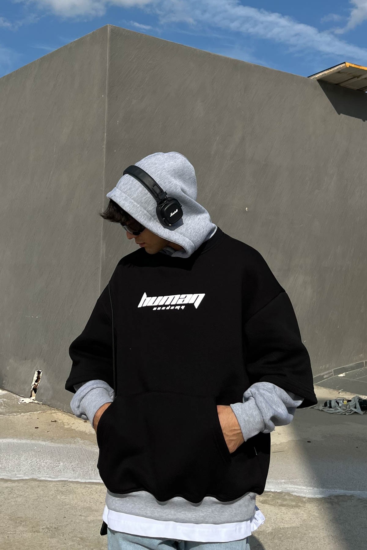 Human Academy Siyah Oversize Sweatshirt