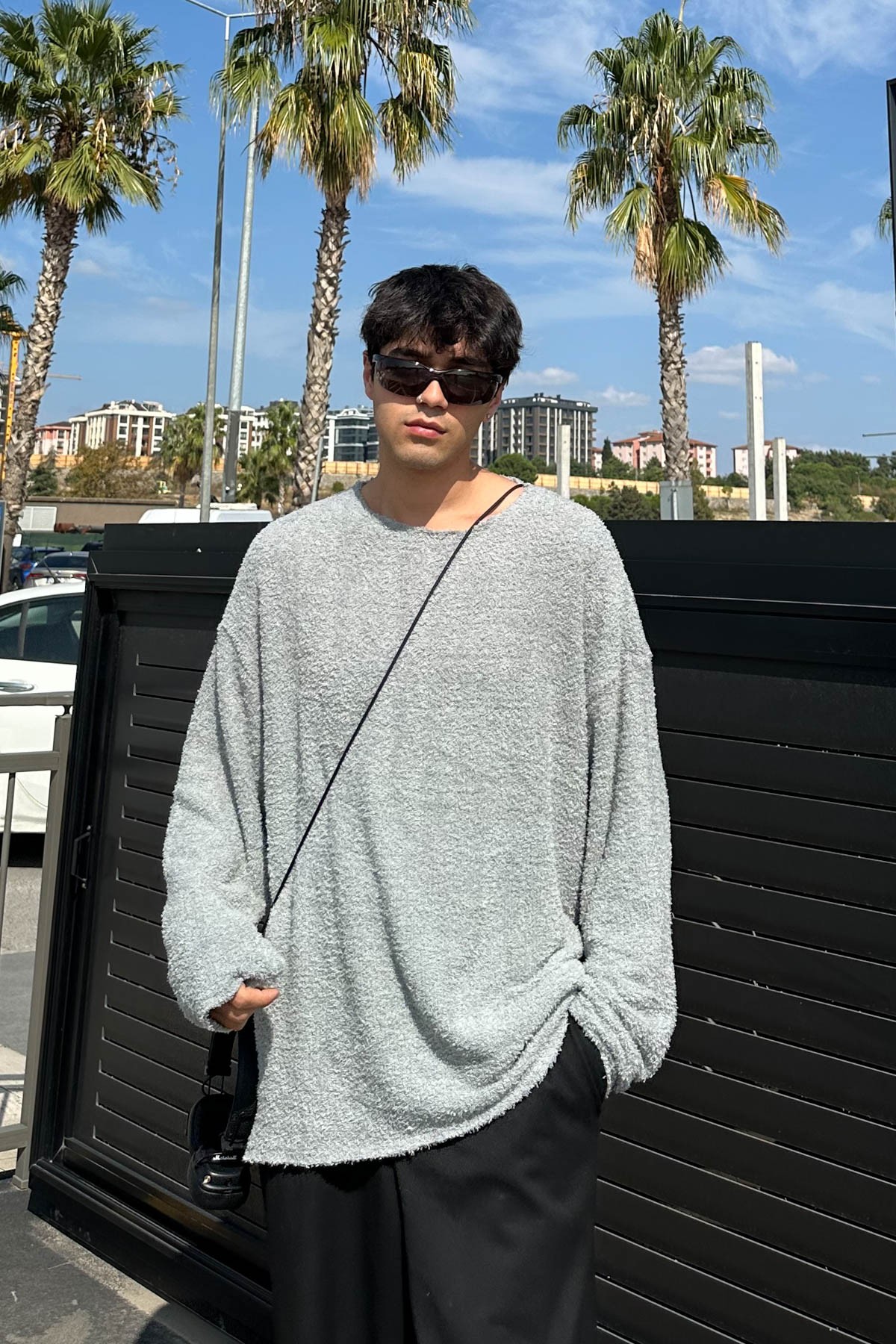 Strix Gri Peluş Kumaş Sweatshirt