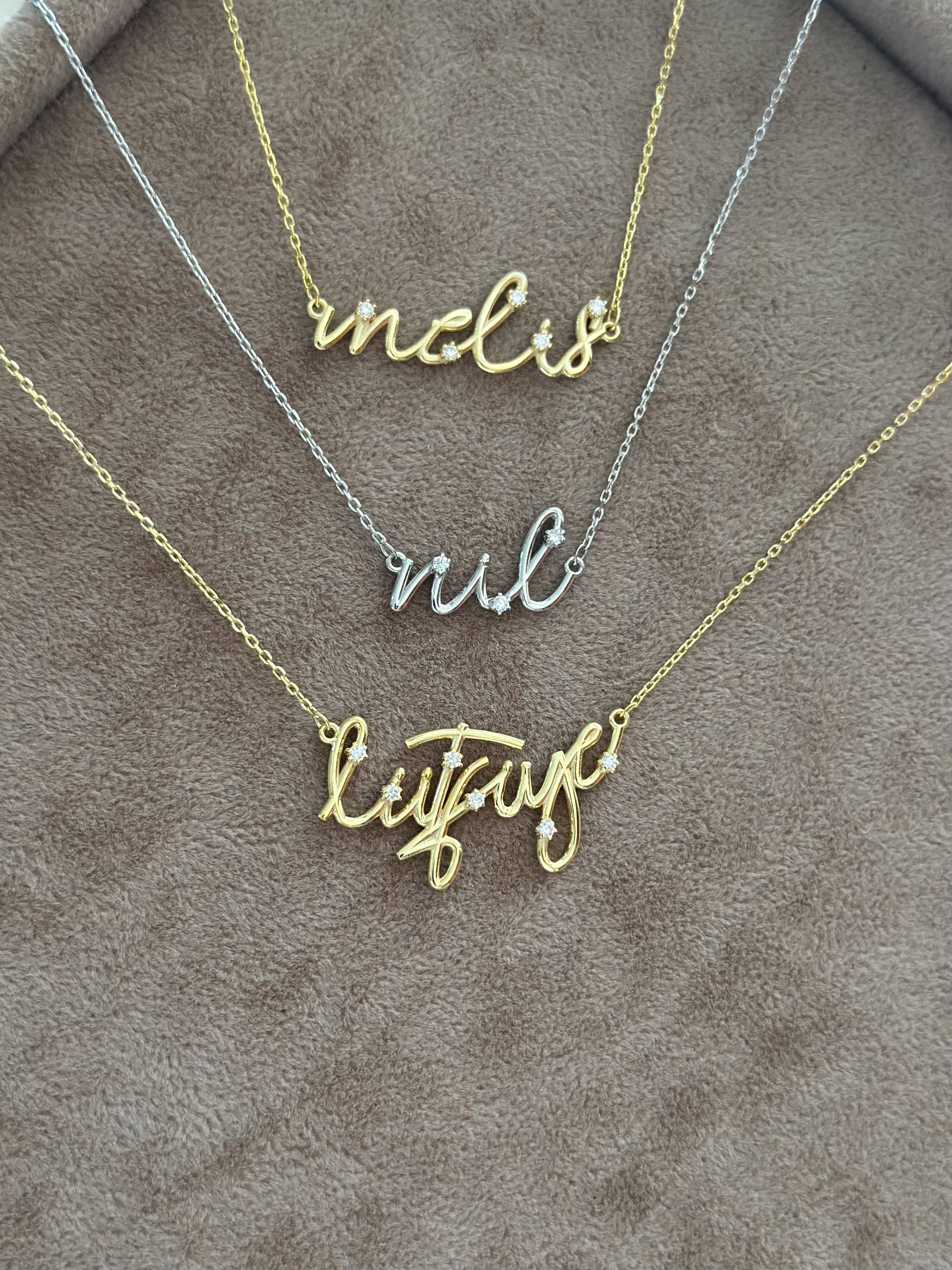 925 Gümüş | Taşlı Detay 3 Boyutlu İsim Kolye