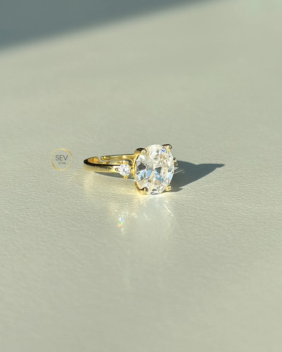 925 Gümüş | Oval Kesim Çift Yan Taşlı Yüzük