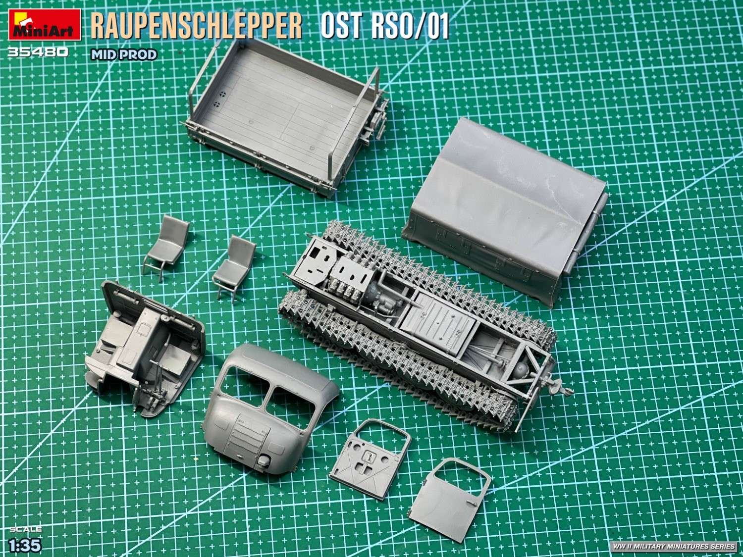 MiniArt 35480 1:35 Raupenschlepper Maketi Ost RSO/01. Ara Üretim