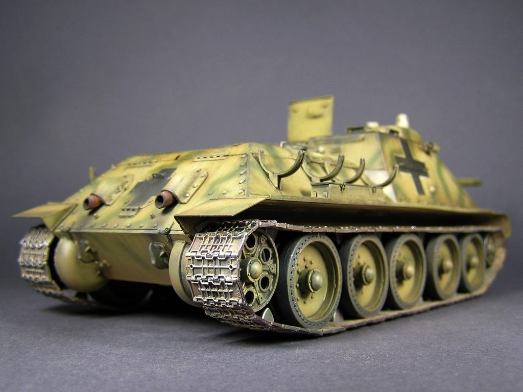 MiniArt 35229 1:35 Tanksavar SU-85 ( r ). Mürettebat ile birlikte.