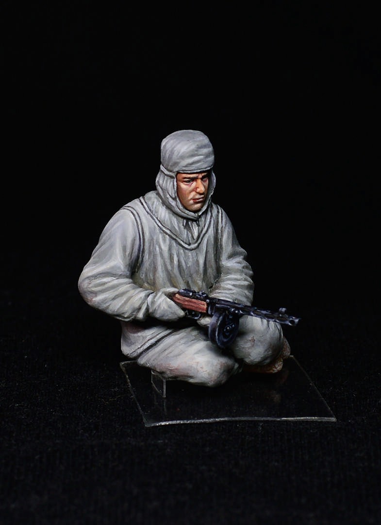 MiniArt 35226 1:35 Sovyet Taarruz Piyadeleri (Kamuflaj Pelerinli)
