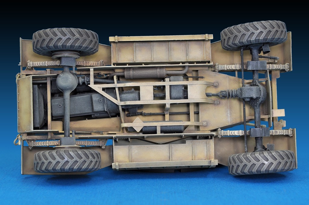 MiniArt 35152 1:35 AEC Mk I Zırhlı Araç