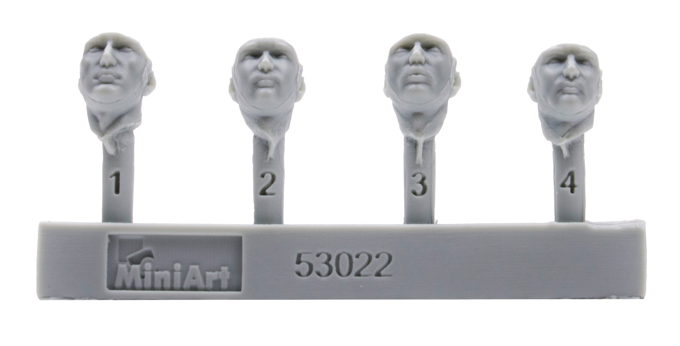 MiniArt 53022 1:35 Alman Tank Sürücüleri Set 1. Reçine Başlı