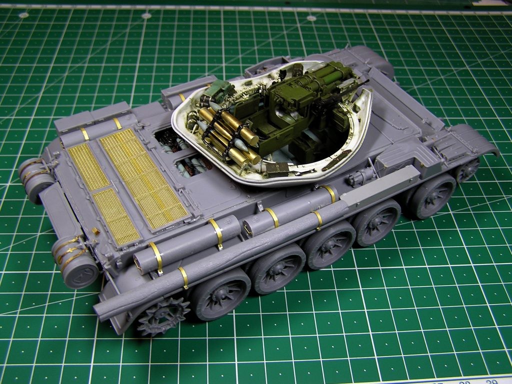 MiniArt 37003 1:35 T-54-1 Sovyet Medium Tank Interior Kit