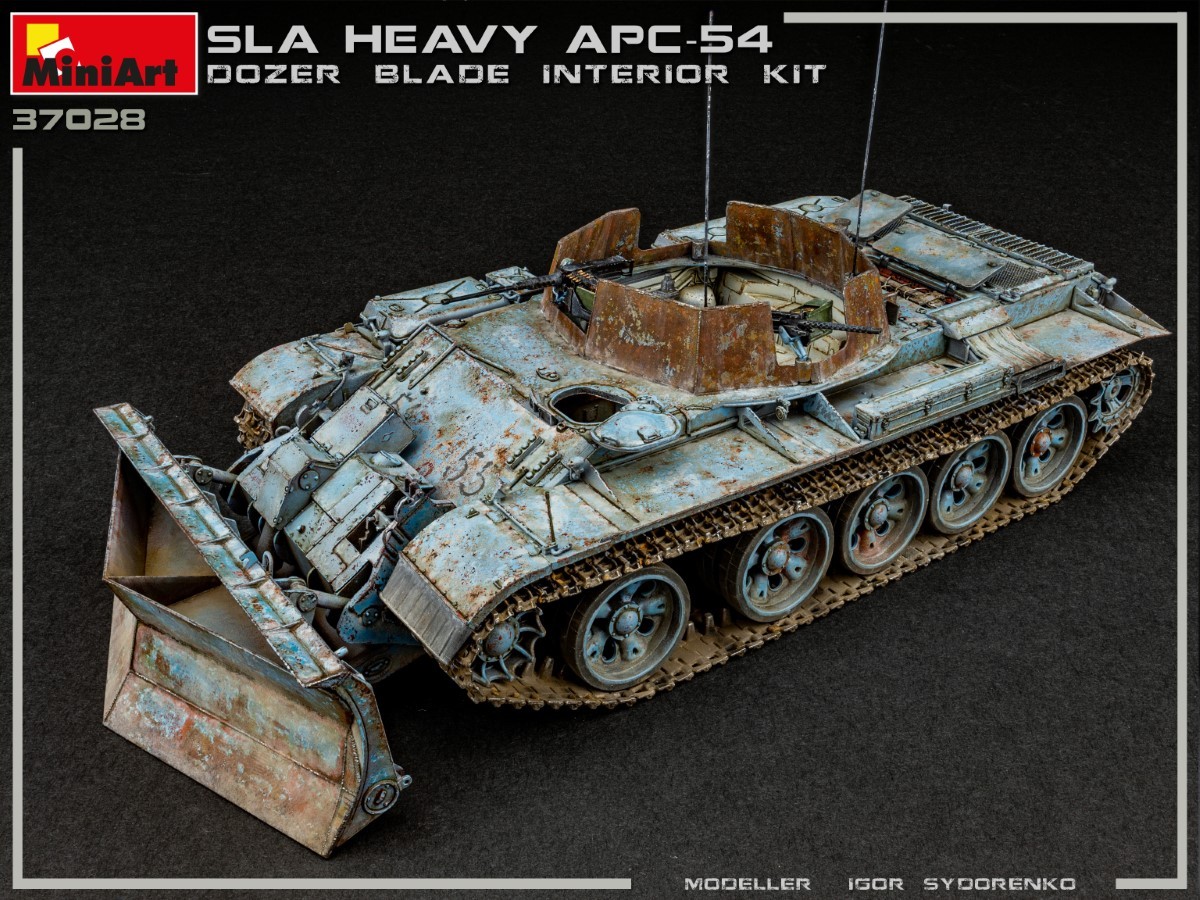 MiniArt 37028 1:35 Dozer Bıçaklı SLA APC T-54 Interior Kit