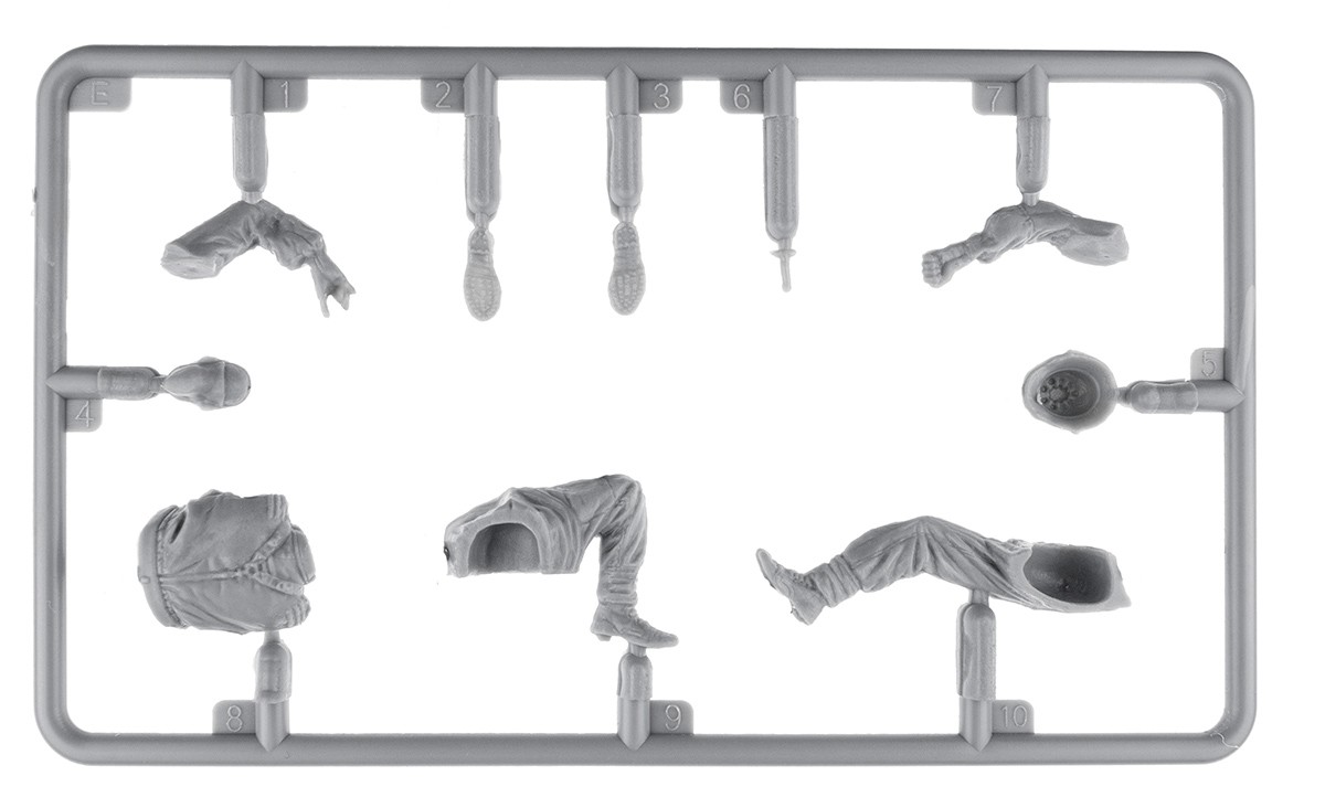 MiniArt 53022 1:35 Alman Tank Sürücüleri Set 1. Reçine Başlı